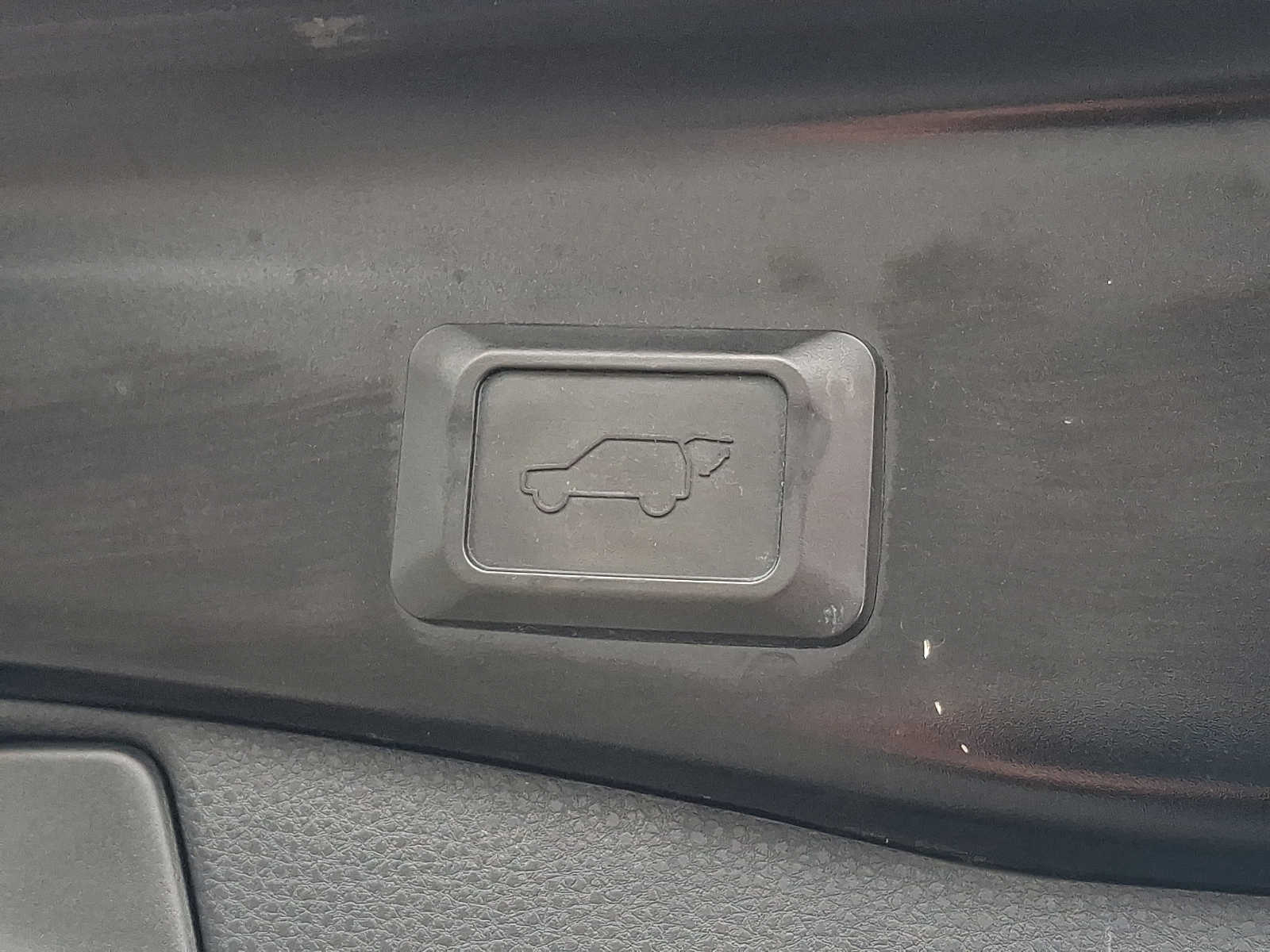 Thumbnail: 2019 Toyota RAV4 - 29