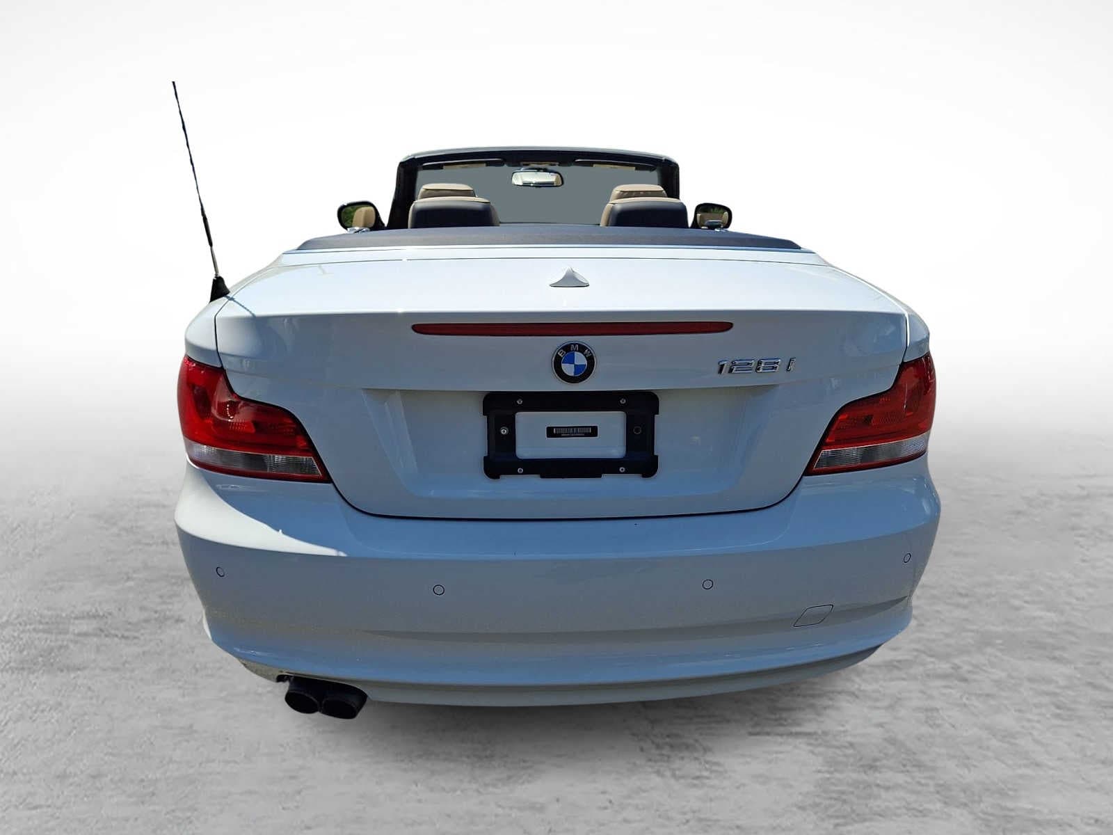 Thumbnail: 2012 BMW 1 Series - 6