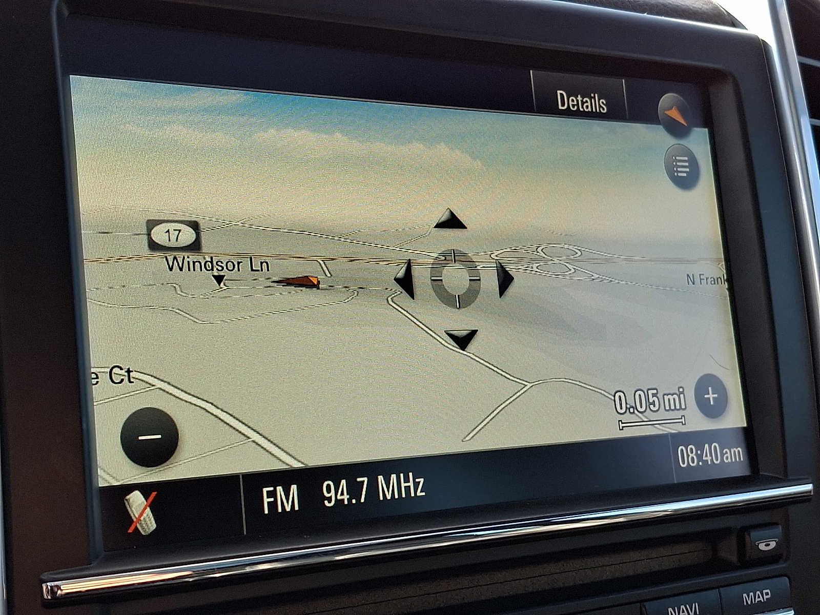 Thumbnail: 2012 Porsche Cayenne - 16