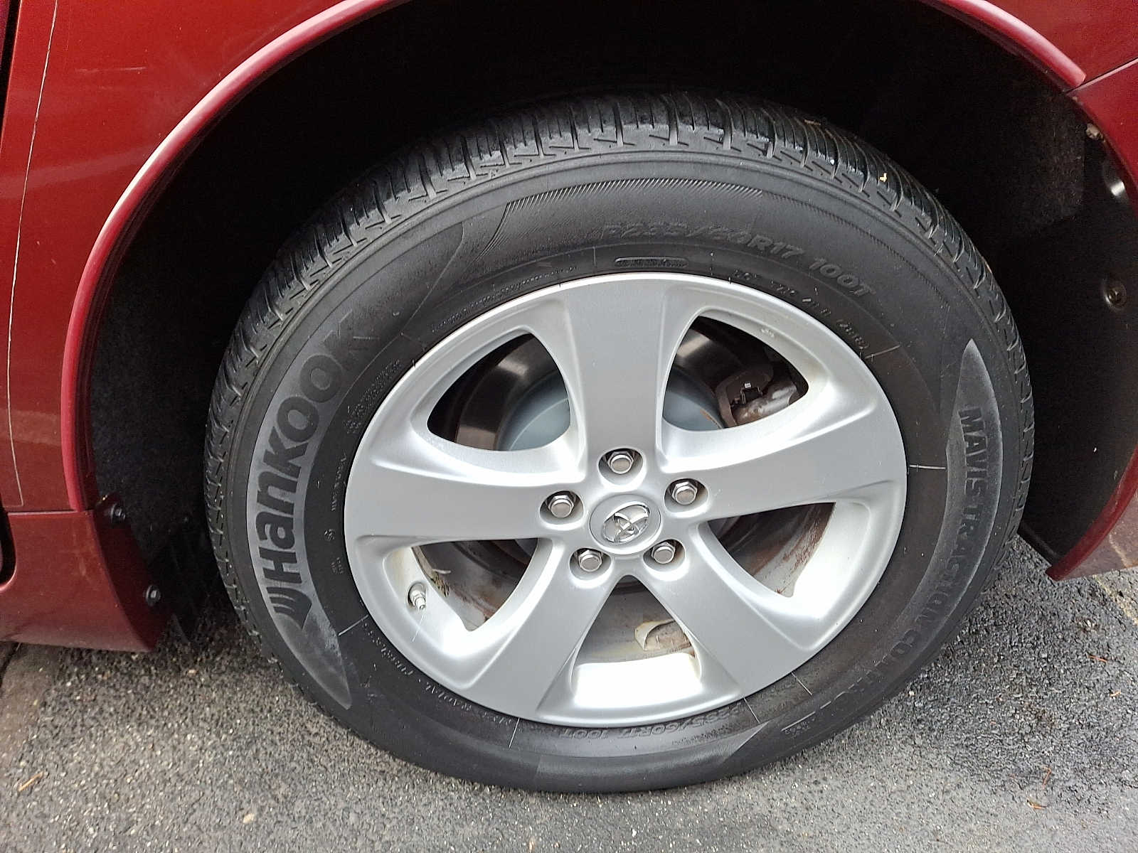 Thumbnail: 2014 Toyota Sienna - 6