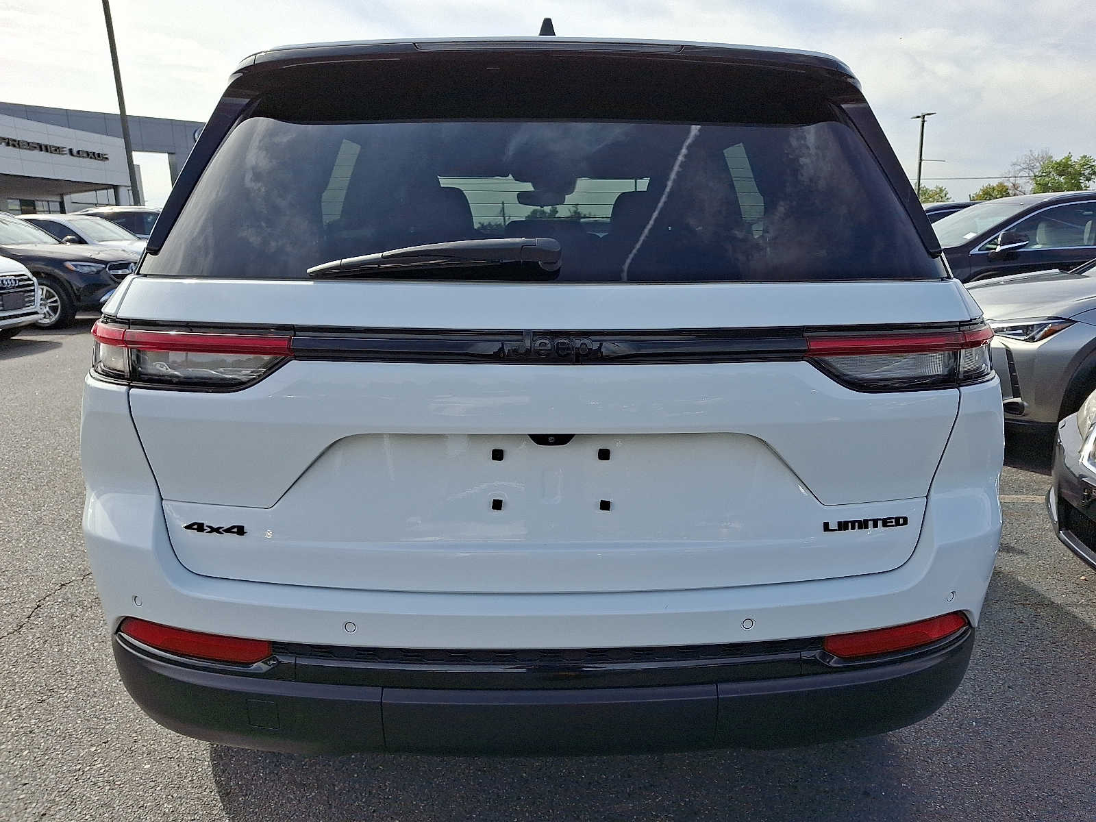 Thumbnail: 2023 Jeep Grand Cherokee - 5