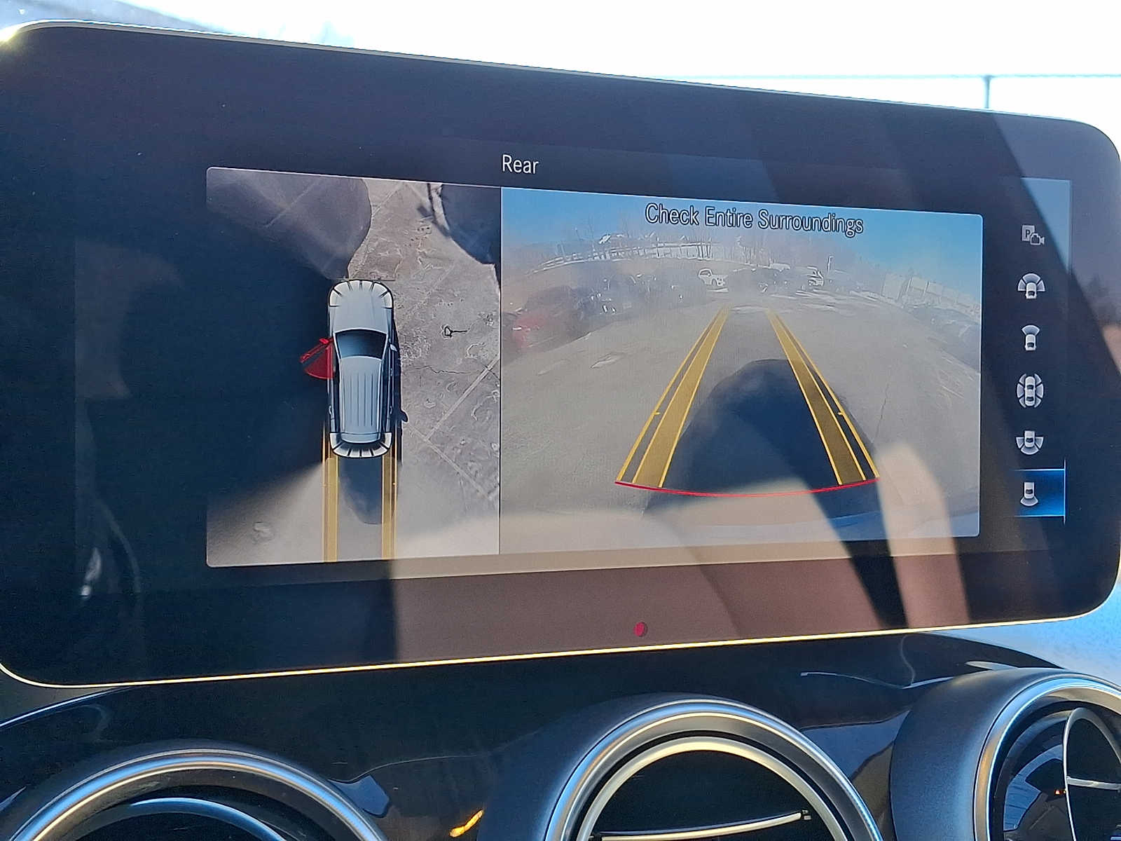 Thumbnail: 2022 Mercedes-Benz GLC - 14