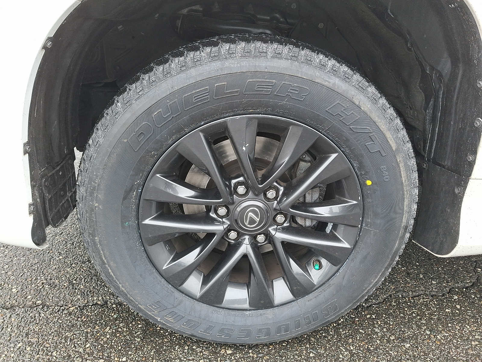 Thumbnail: 2023 Lexus GX - 7