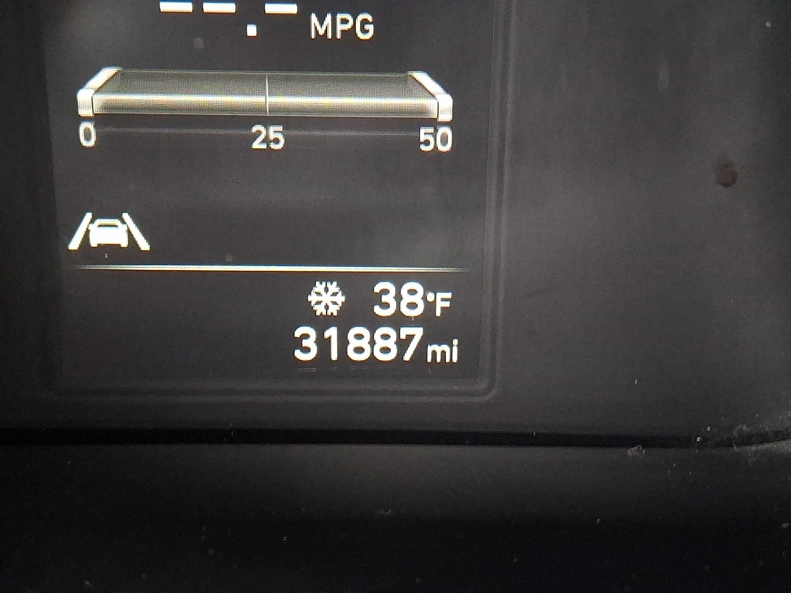 Thumbnail: 2023 Hyundai Elantra - 17