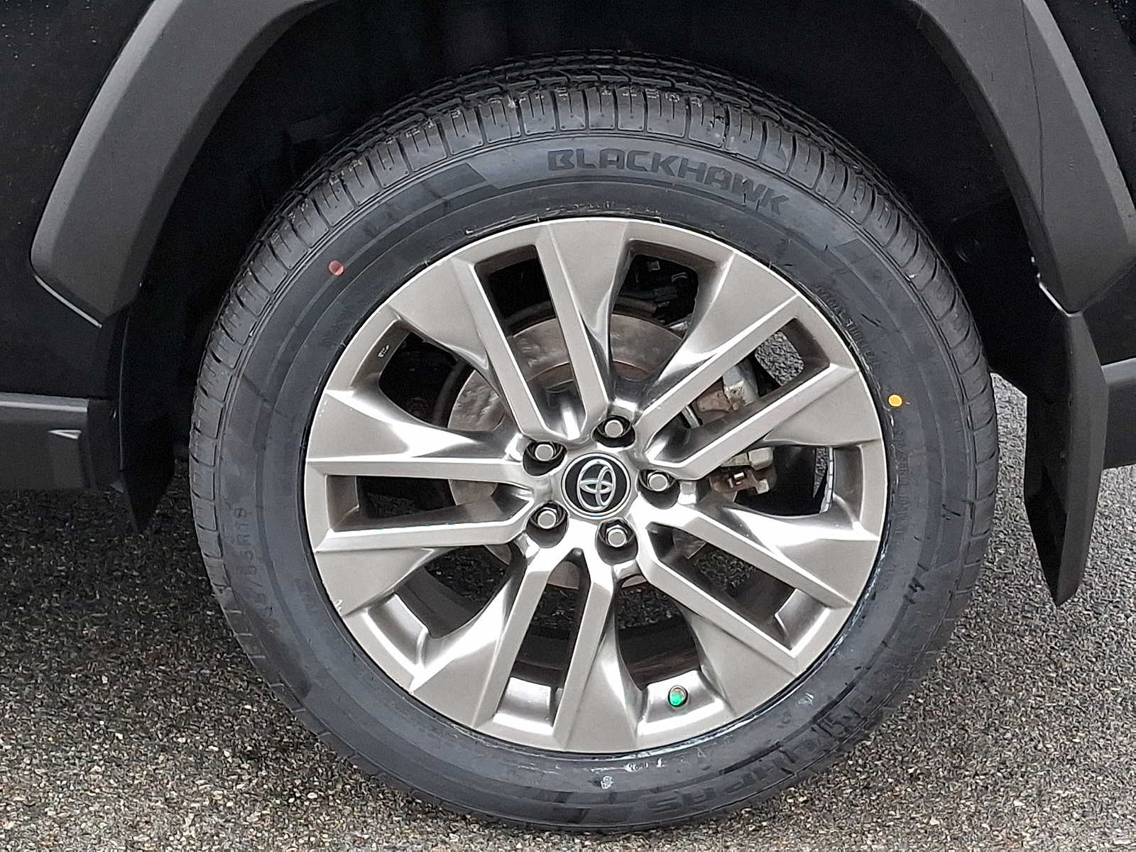Thumbnail: 2019 Toyota RAV4 - 7