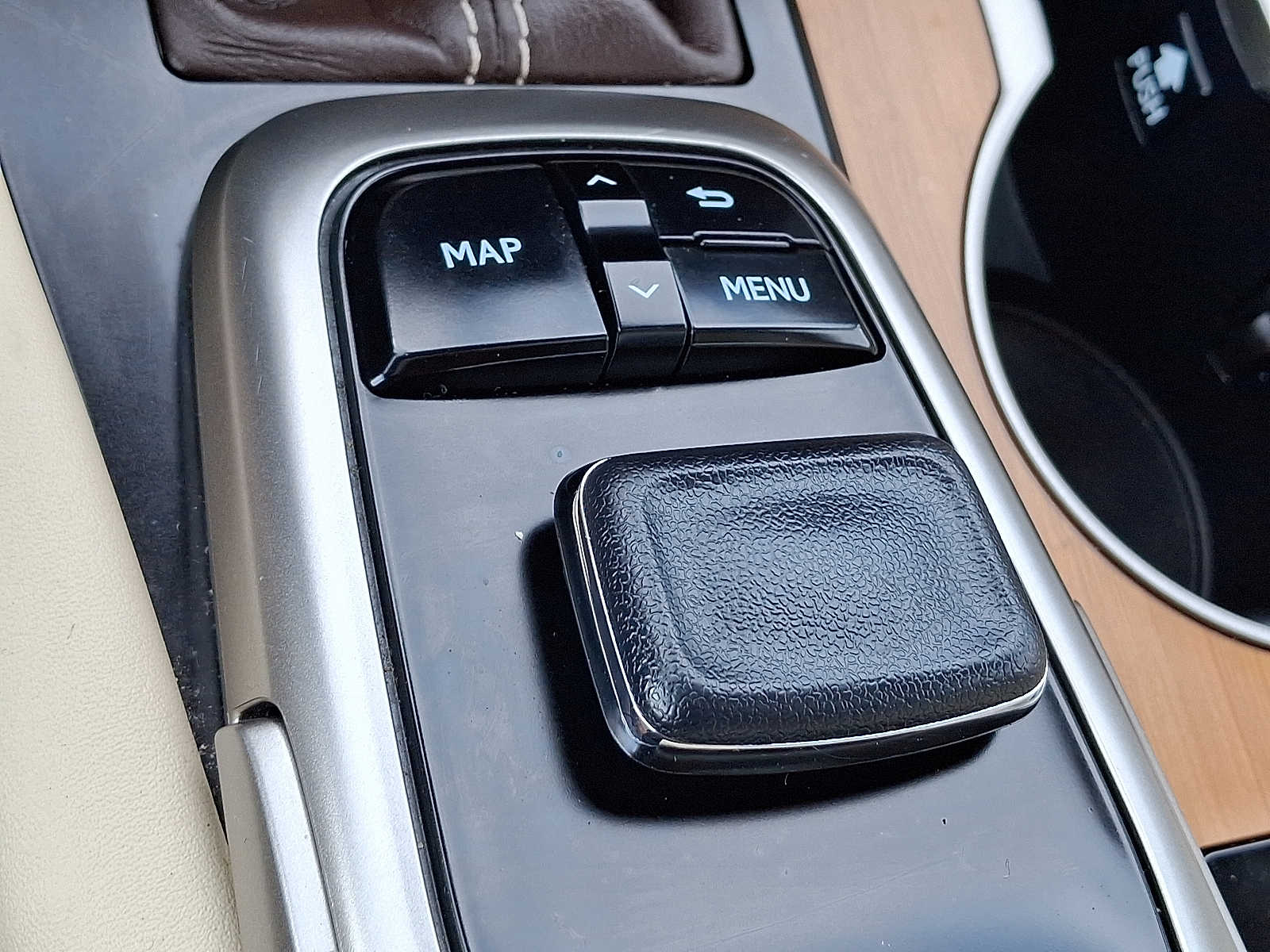 Thumbnail: 2019 Lexus RX - 23
