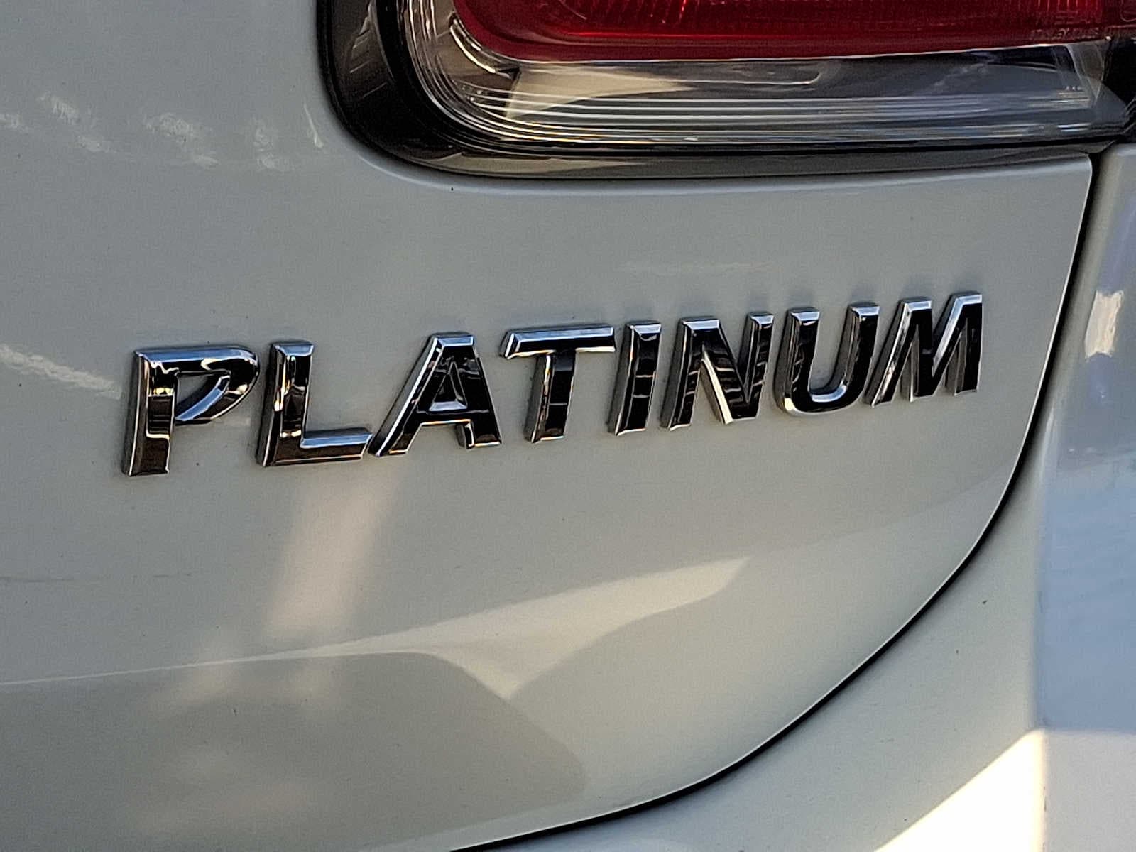 Thumbnail: 2018 Nissan Armada - 31