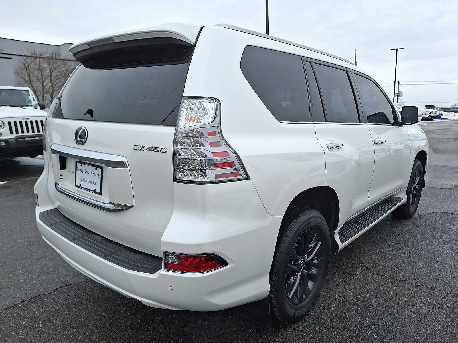Thumbnail: 2023 Lexus GX - 4
