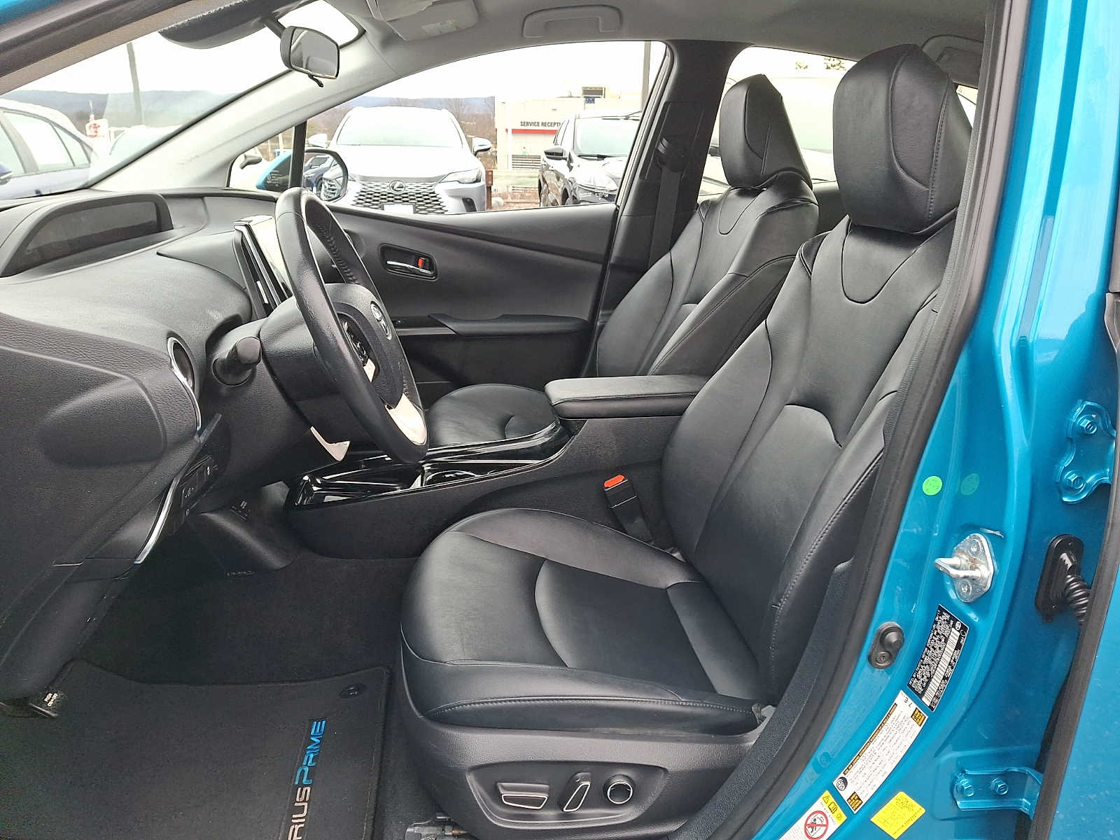 Thumbnail: 2017 Toyota Prius Prime - 10