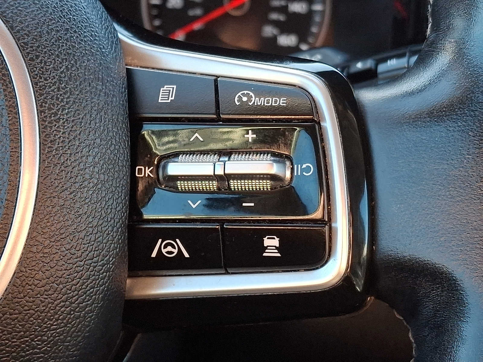 Thumbnail: 2021 Kia Sorento - 20