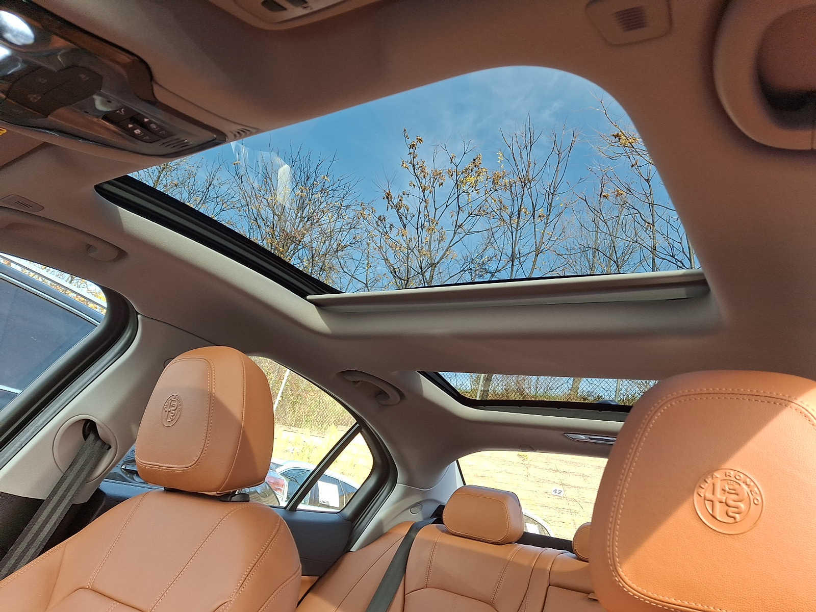 Thumbnail: 2018 Alfa Romeo Giulia - 11