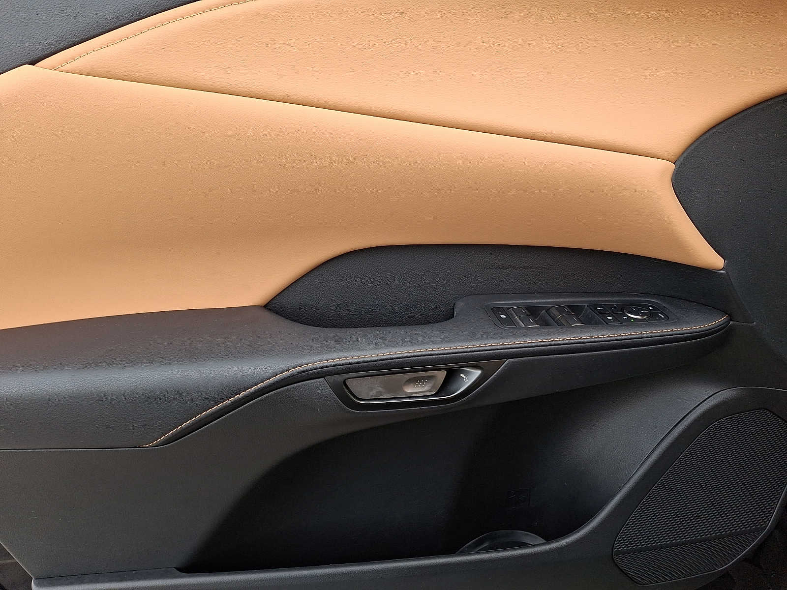 Thumbnail: 2023 Lexus RX - 7