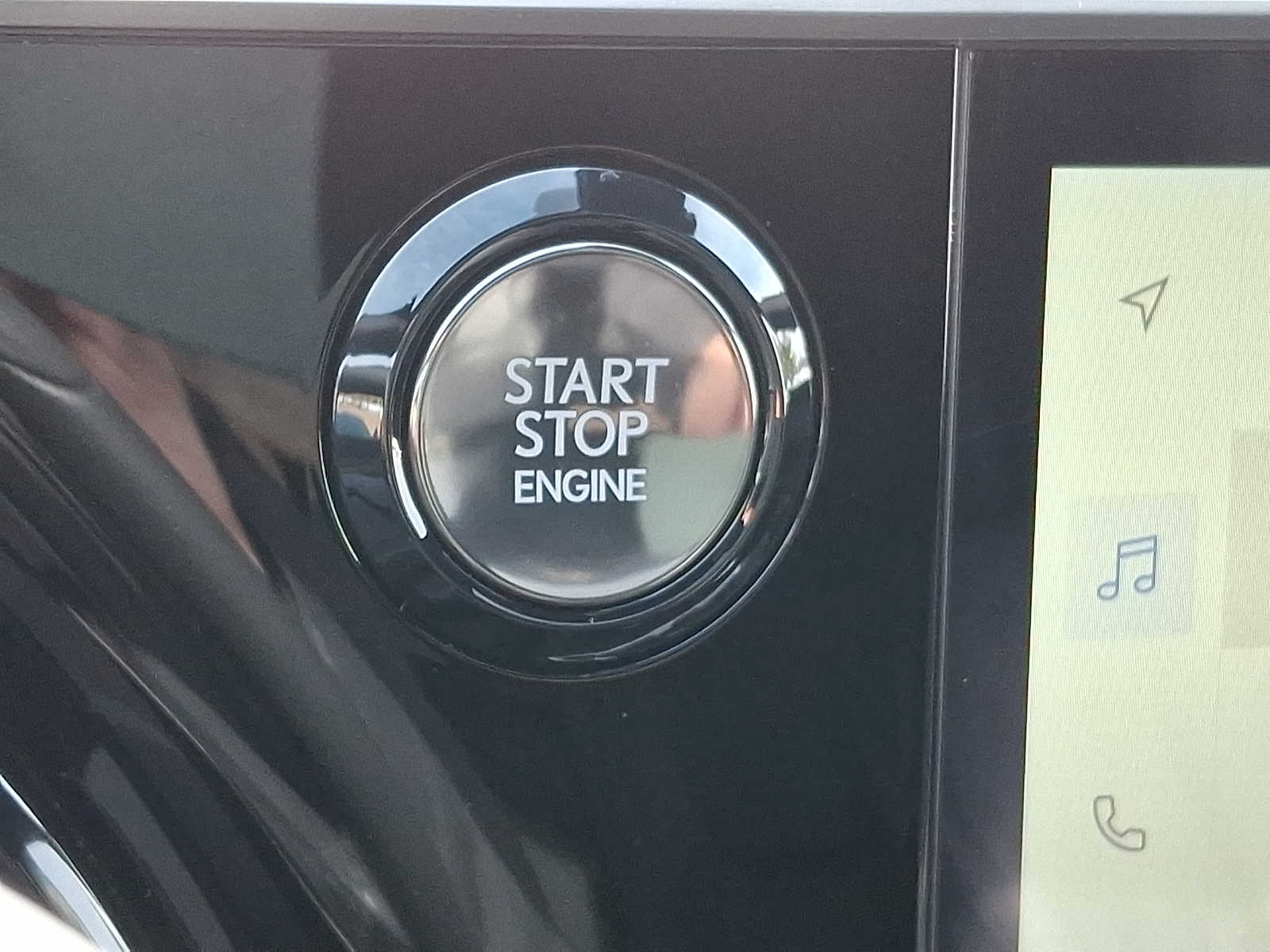 Thumbnail: 2025 Lexus RX - 20