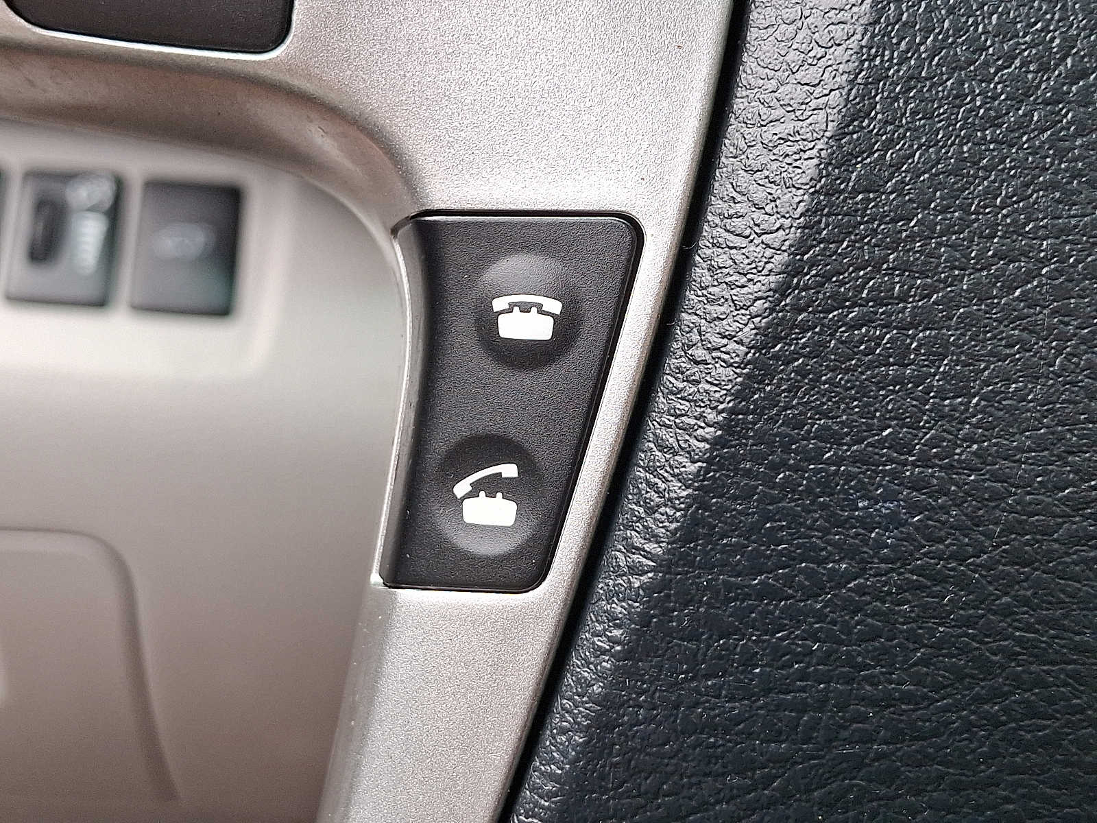 Thumbnail: 2011 Toyota Highlander - 20