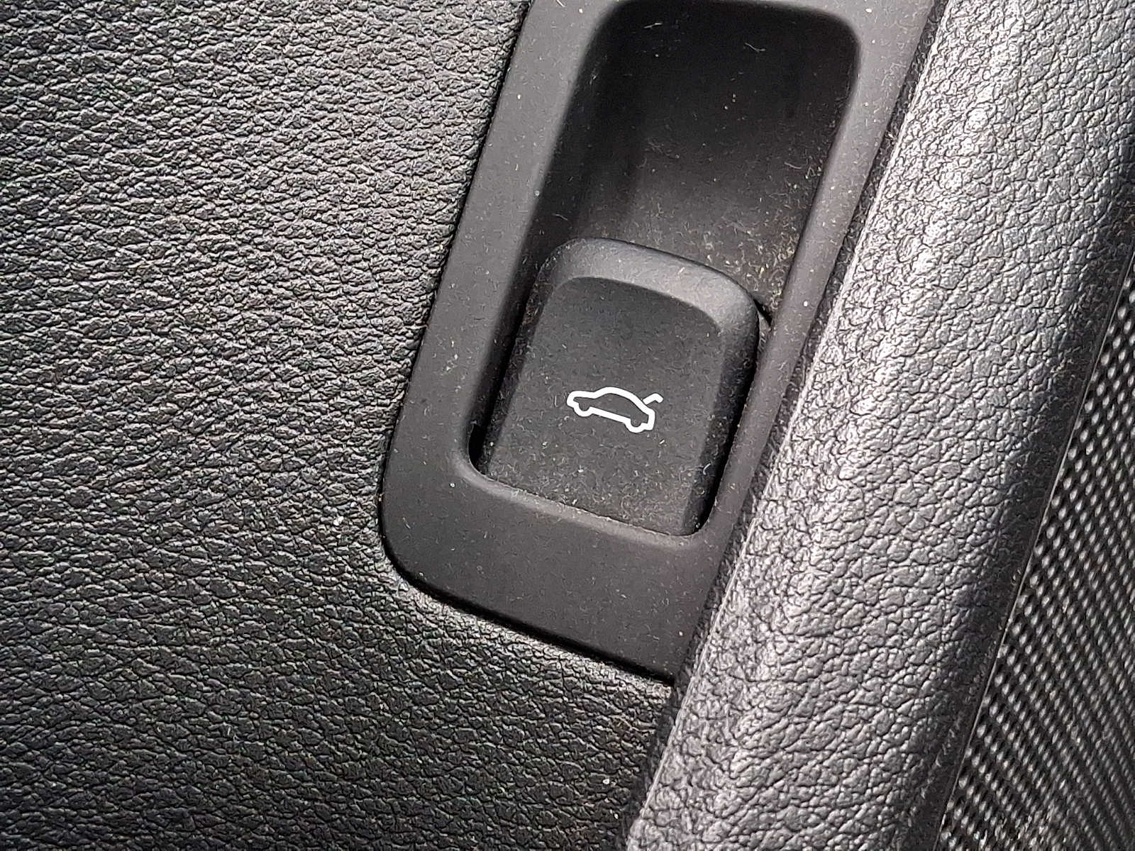 Thumbnail: 2016 Audi A3 - 24