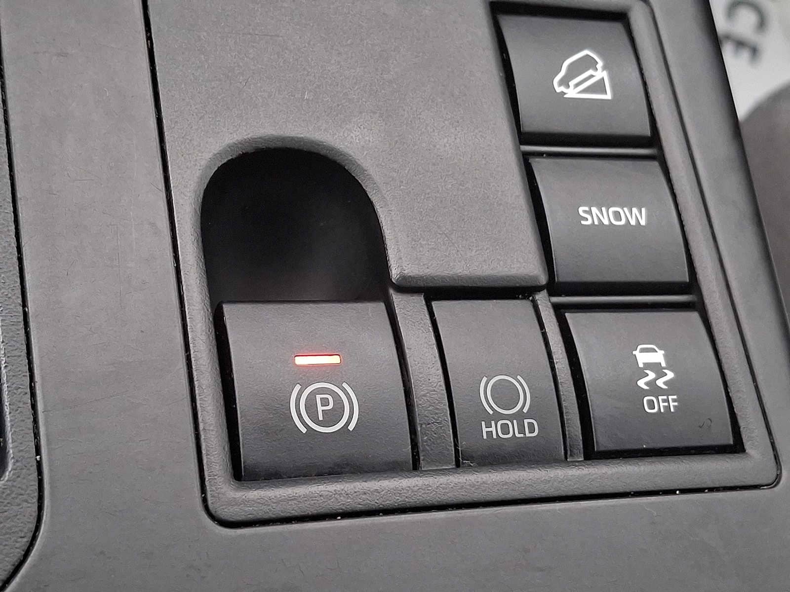 Thumbnail: 2023 Toyota Highlander - 19