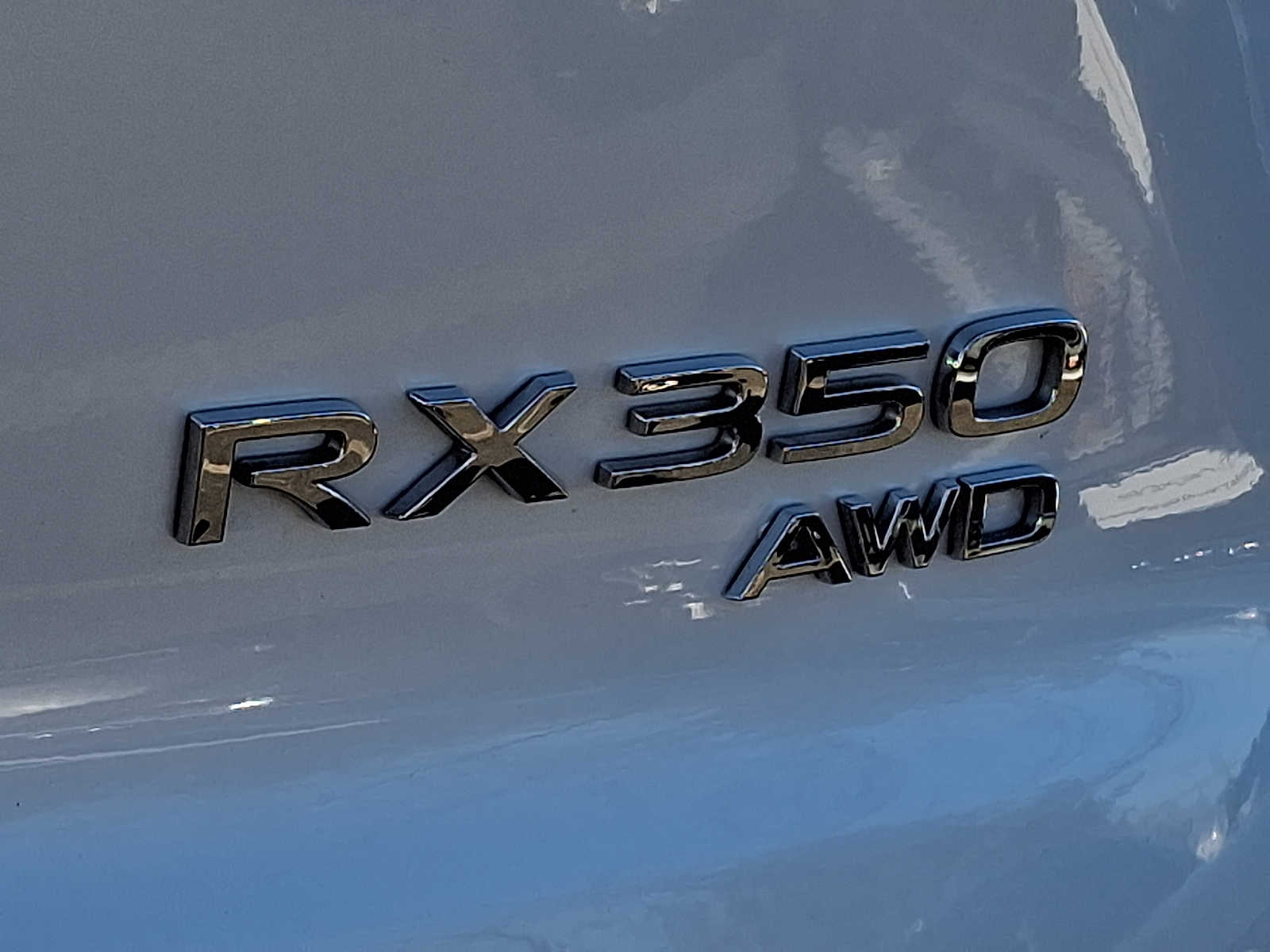 Thumbnail: 2025 Lexus RX - 28