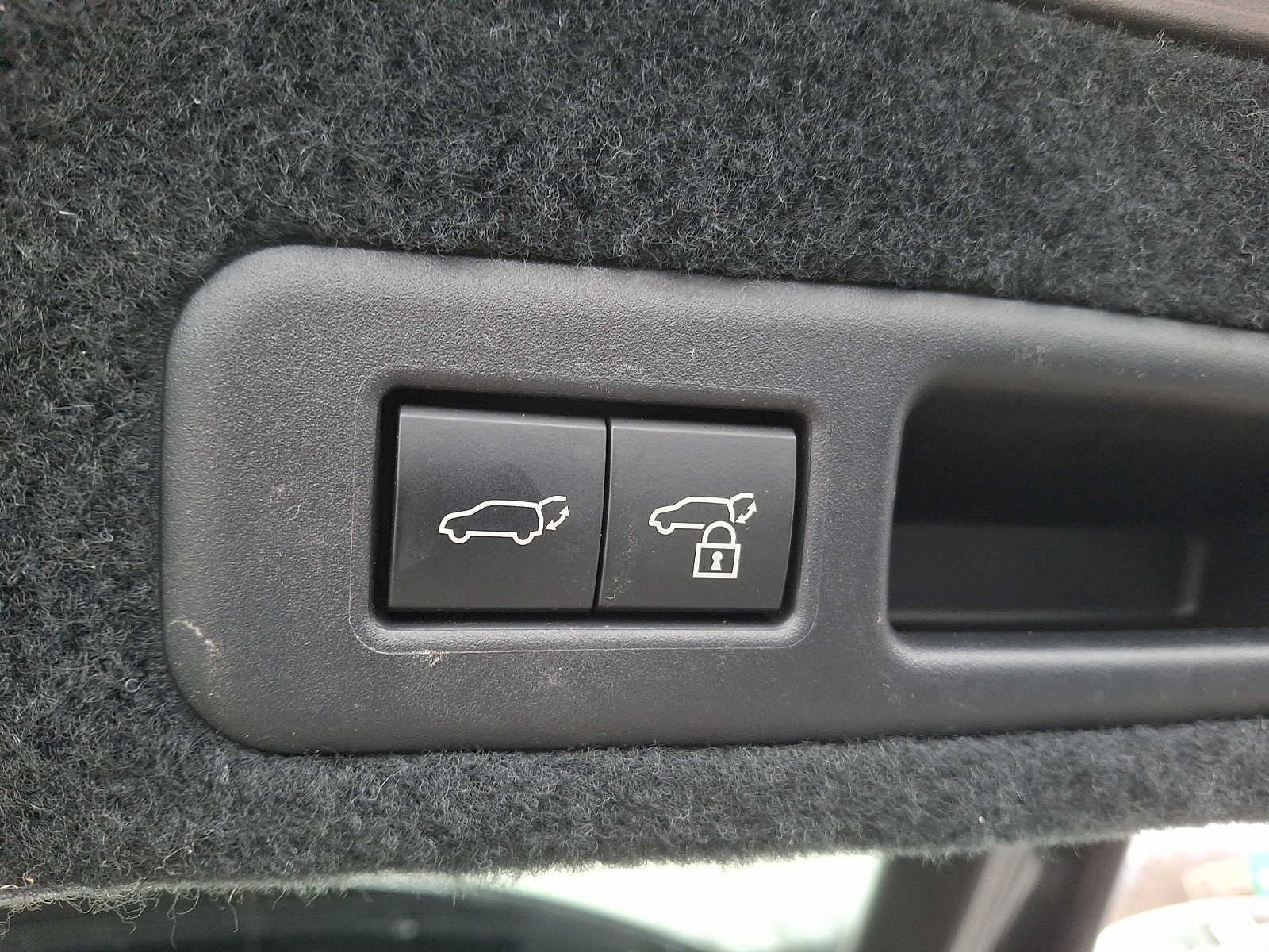 Thumbnail: 2022 Lexus RX - 28