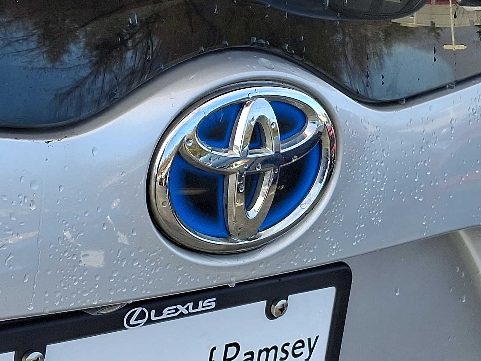 Thumbnail: 2017 Toyota Prius Prime - 29