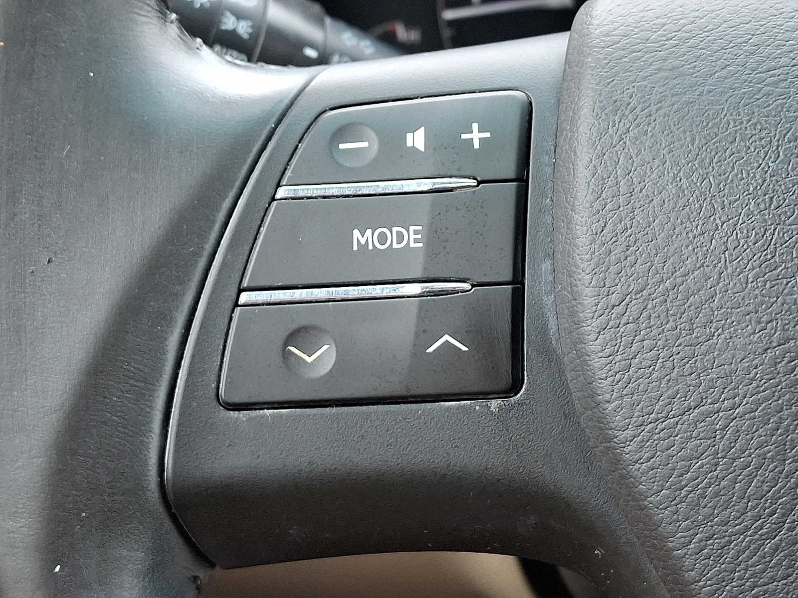 Thumbnail: 2012 Lexus RX - 18