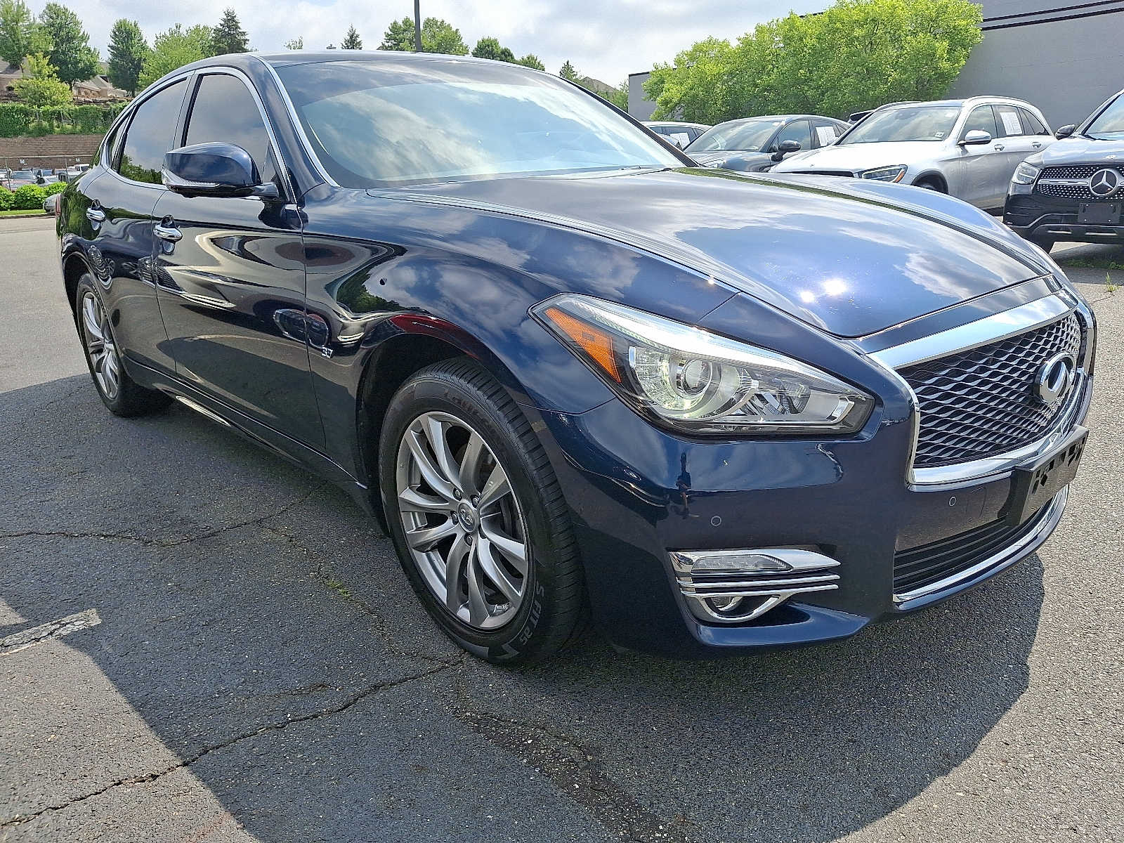Thumbnail: 2018 INFINITI Q70 - 3