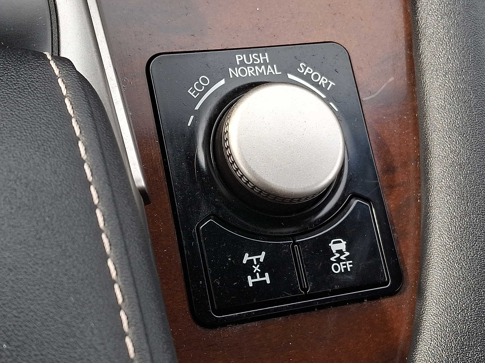 Thumbnail: 2016 Lexus RX - 20