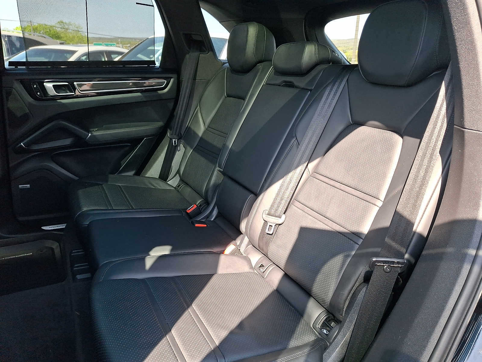 Thumbnail: 2019 Porsche Cayenne - 8