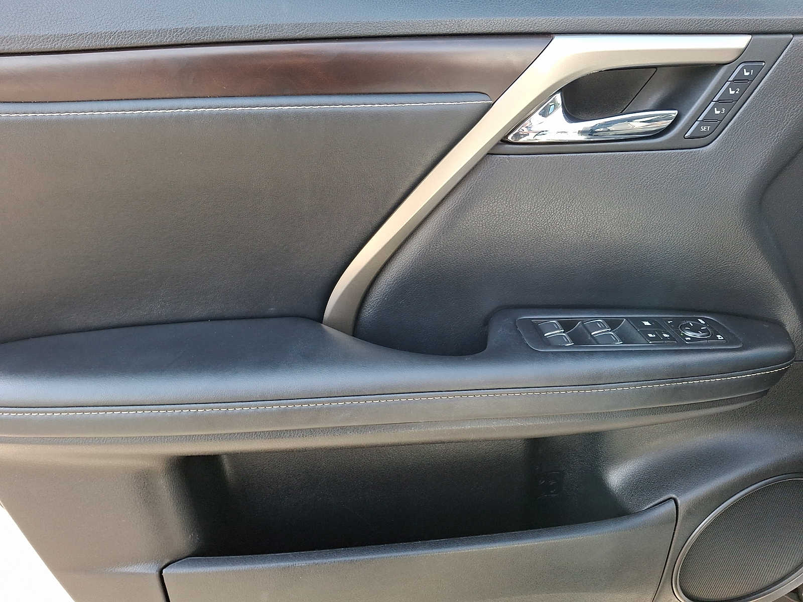 Thumbnail: 2021 Lexus RX - 8