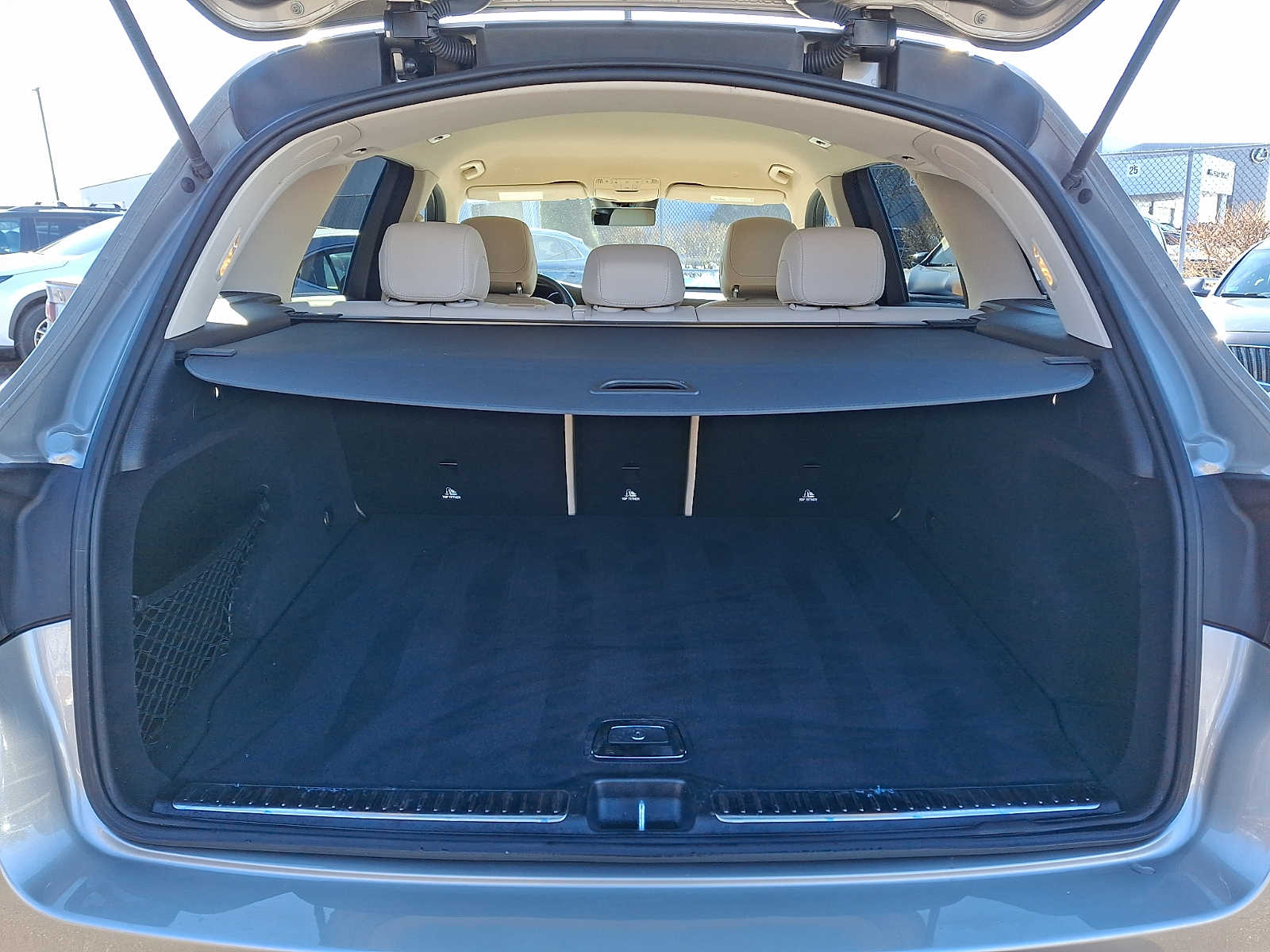 Thumbnail: 2022 Mercedes-Benz GLC - 26