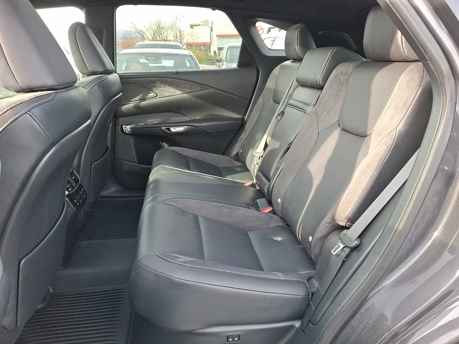 Thumbnail: 2024 Lexus RX - 7