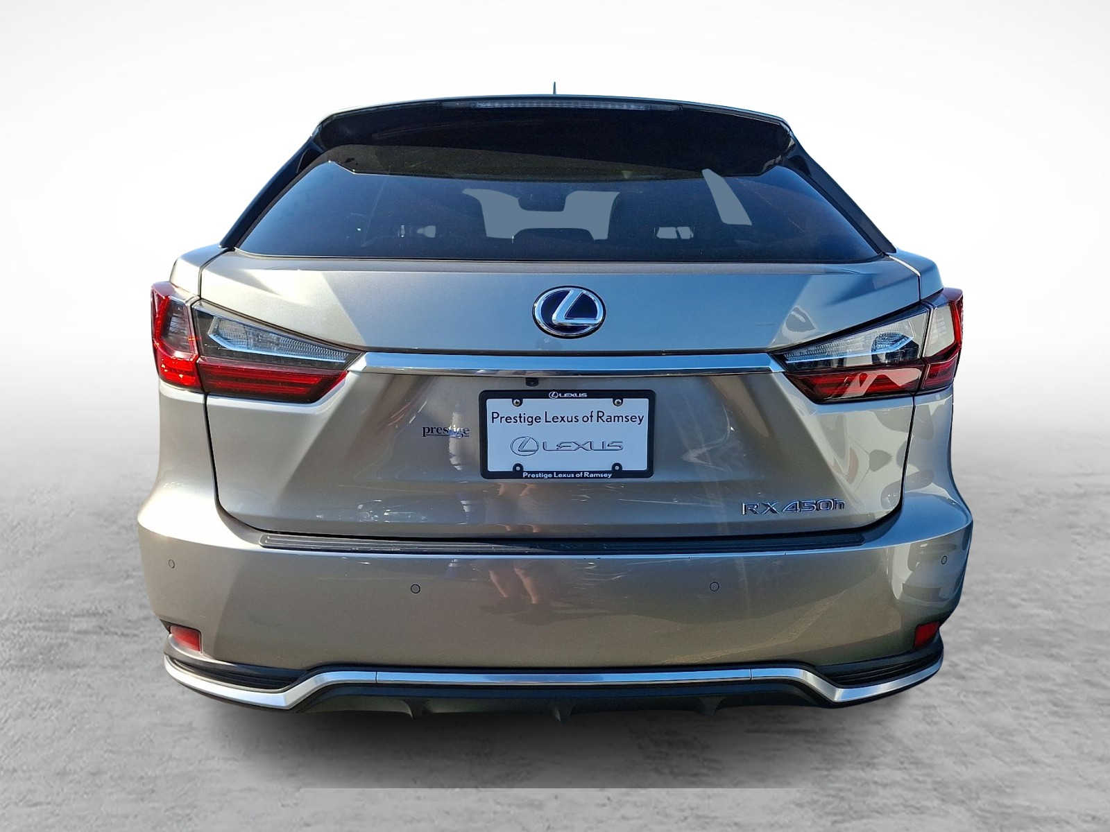 Thumbnail: 2022 Lexus RX - 4