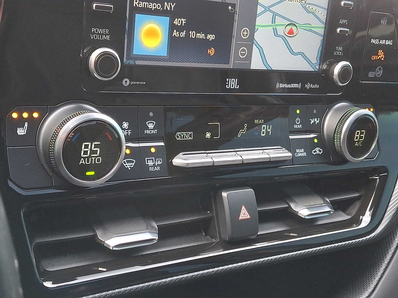 Thumbnail: 2021 Toyota Highlander - 14