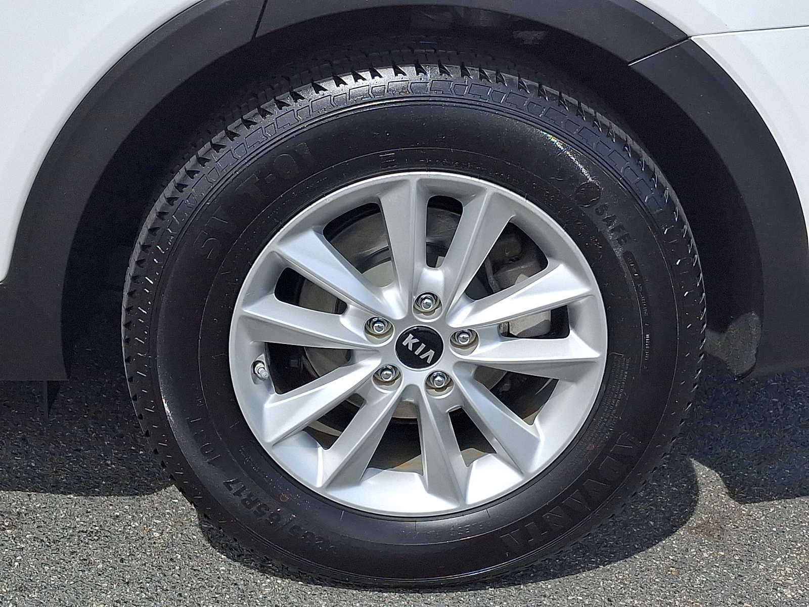 Thumbnail: 2019 Kia Sorento - 7