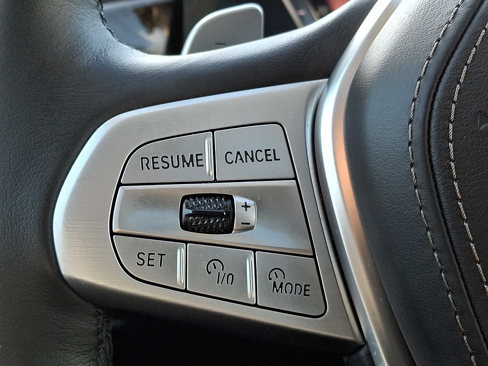 Thumbnail: 2026 BMW X7 - 17