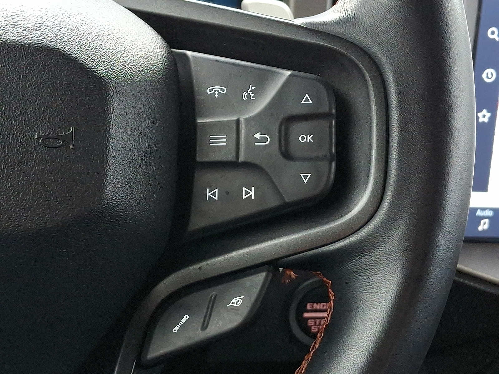 Thumbnail: 2022 Ford Bronco - 21