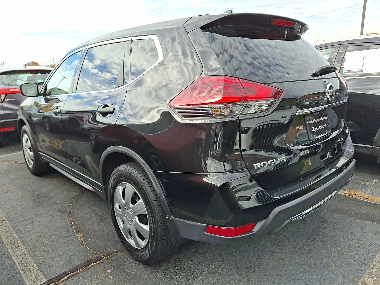 Thumbnail: 2019 Nissan Rogue - 5