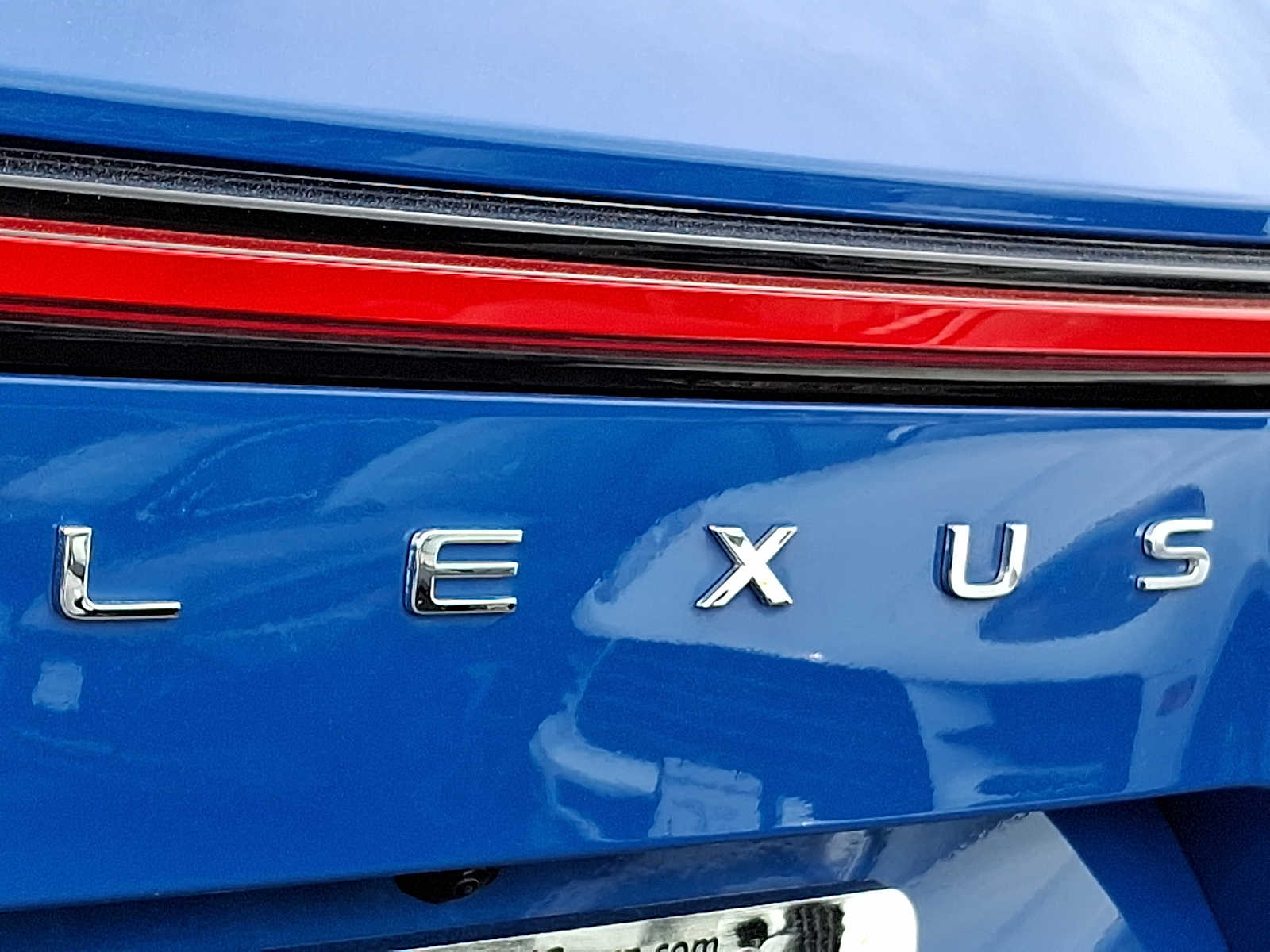 Thumbnail: 2024 Lexus ES - 28