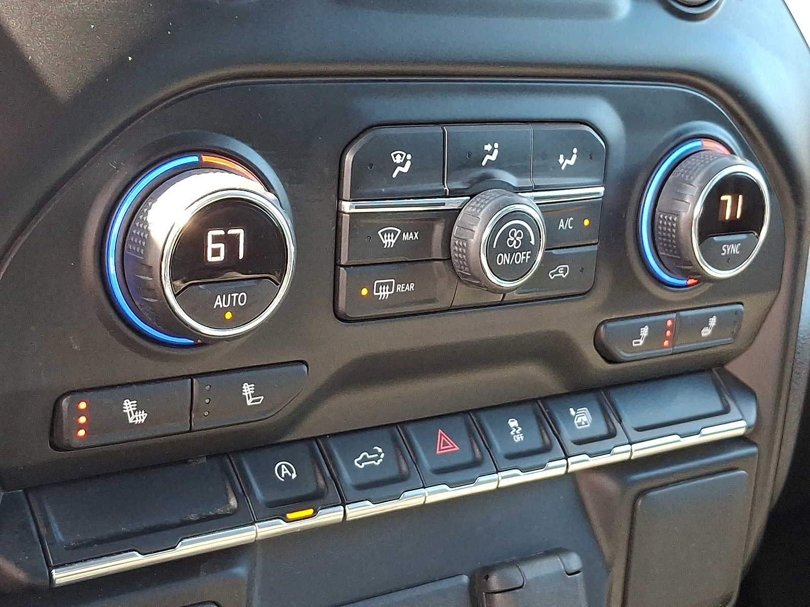 Thumbnail: 2021 Chevrolet Silverado 1500 - 11