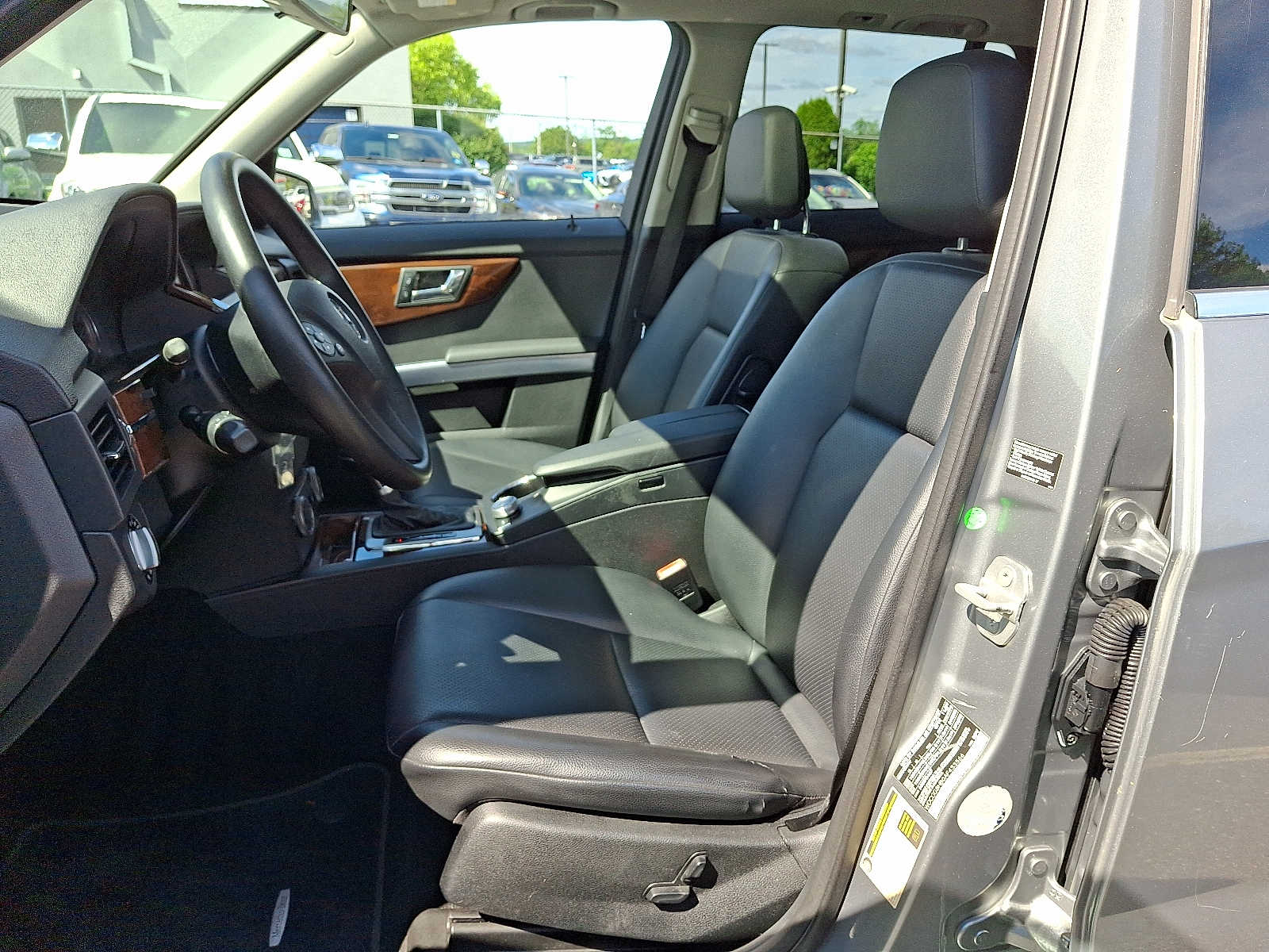 Thumbnail: 2010 Mercedes-Benz GLK - 10