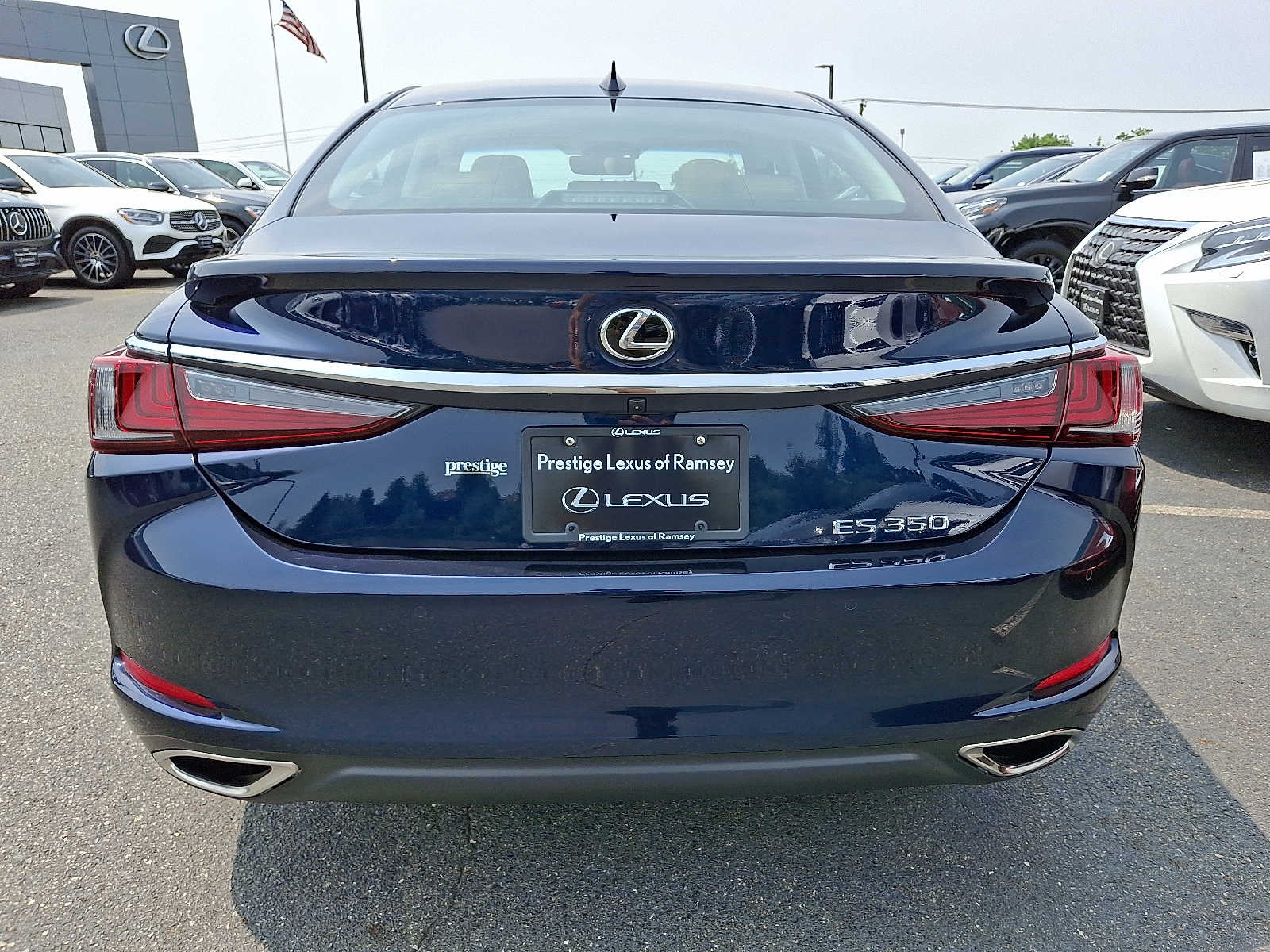 2021 Lexus ES 350 5