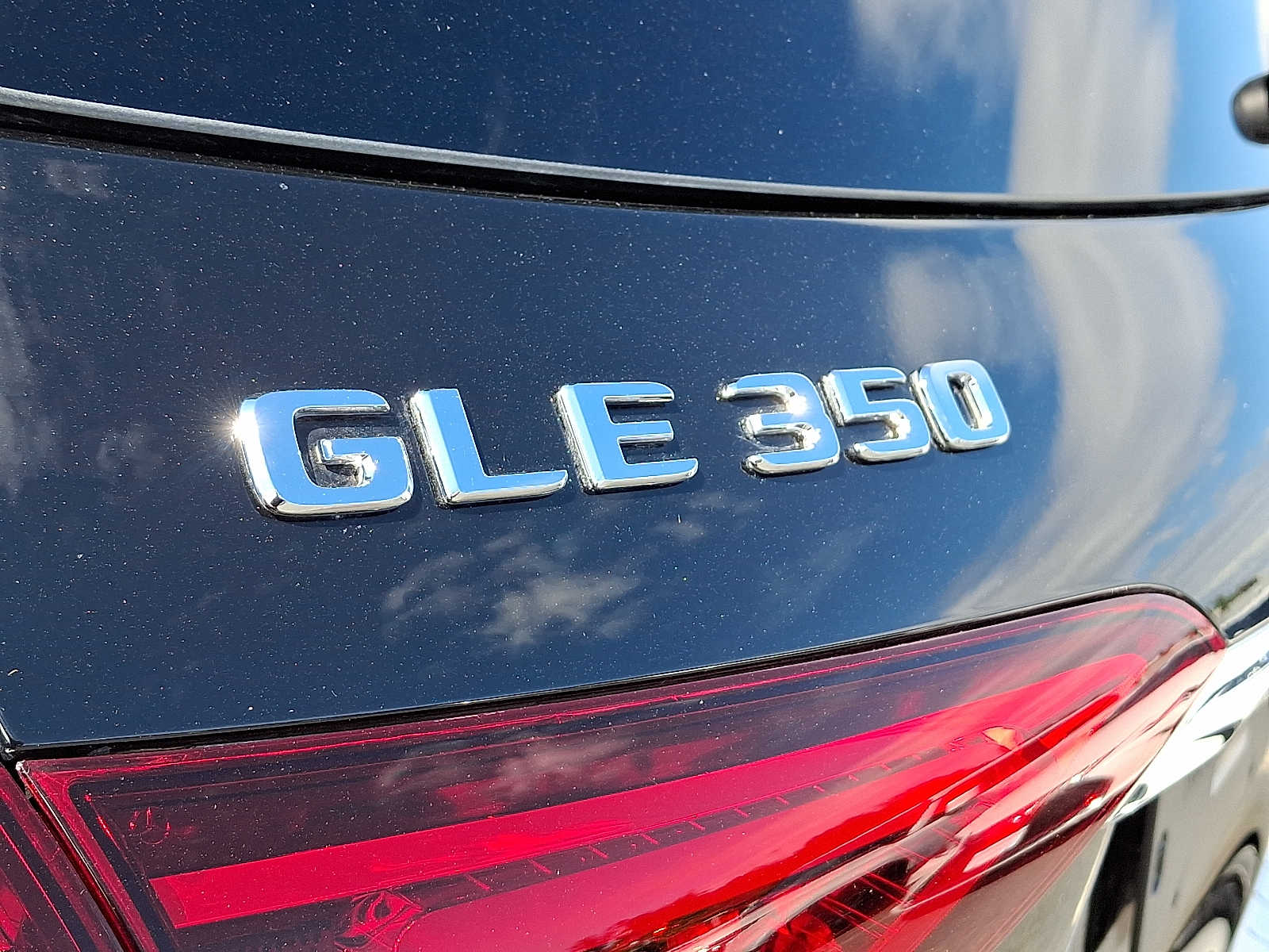 Thumbnail: 2021 Mercedes-Benz GLE - 25