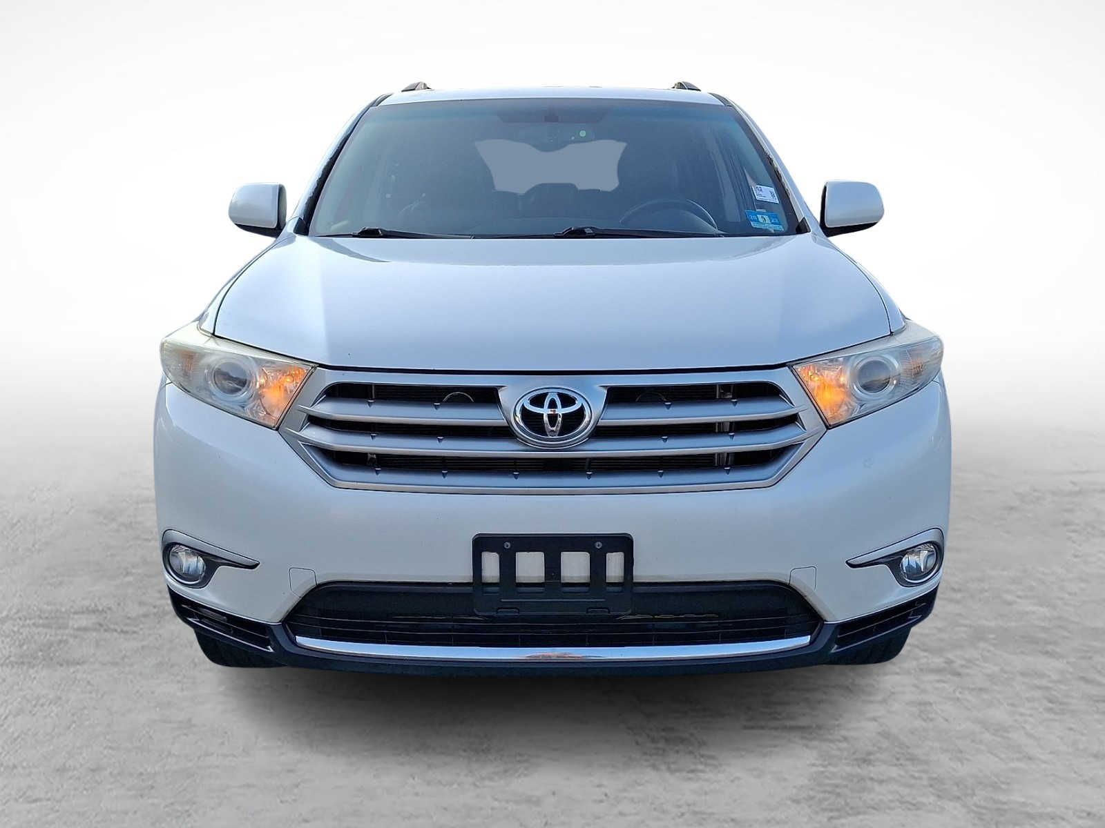 Thumbnail: 2013 Toyota Highlander - 2