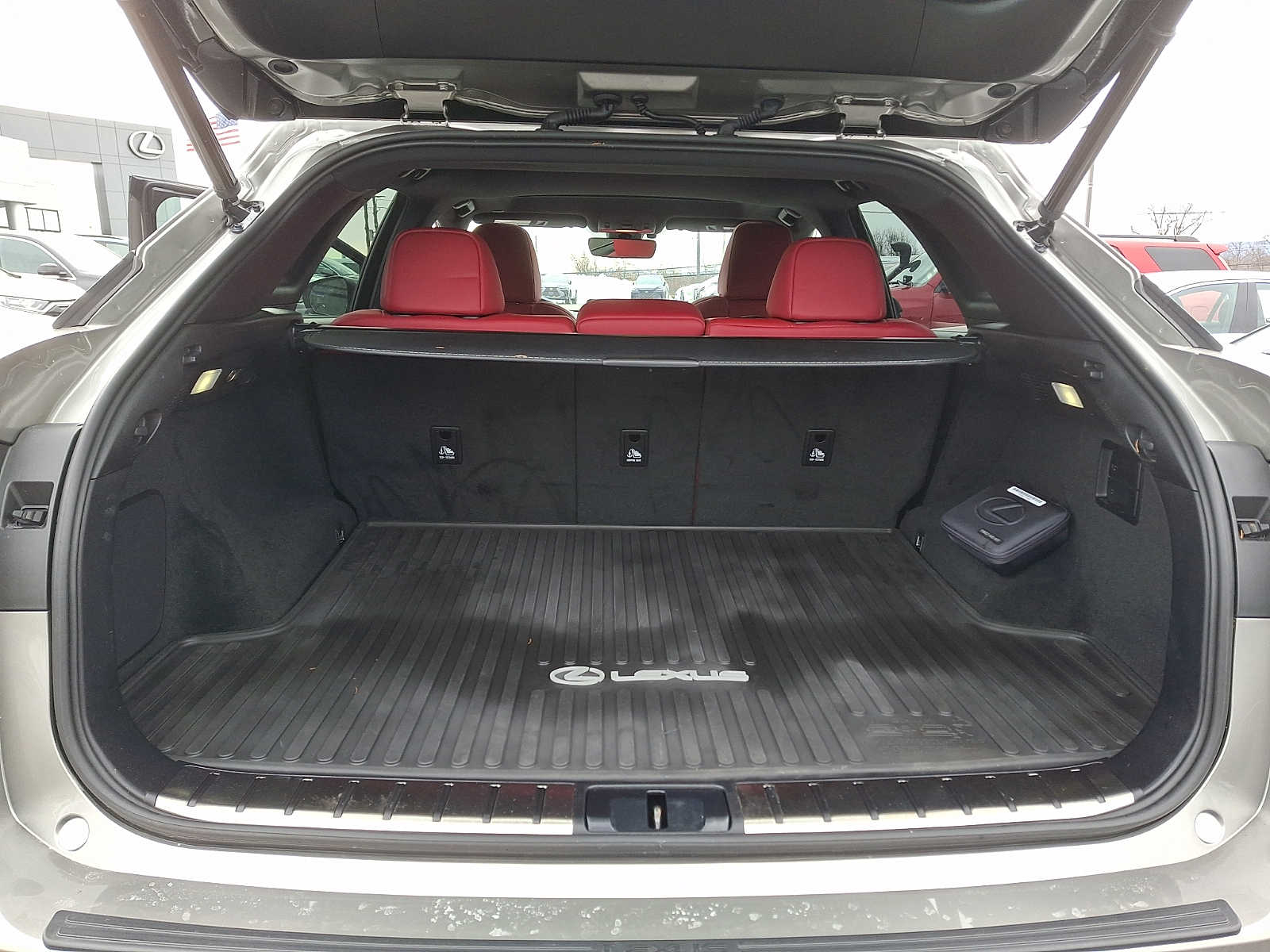 Thumbnail: 2022 Lexus RX - 27