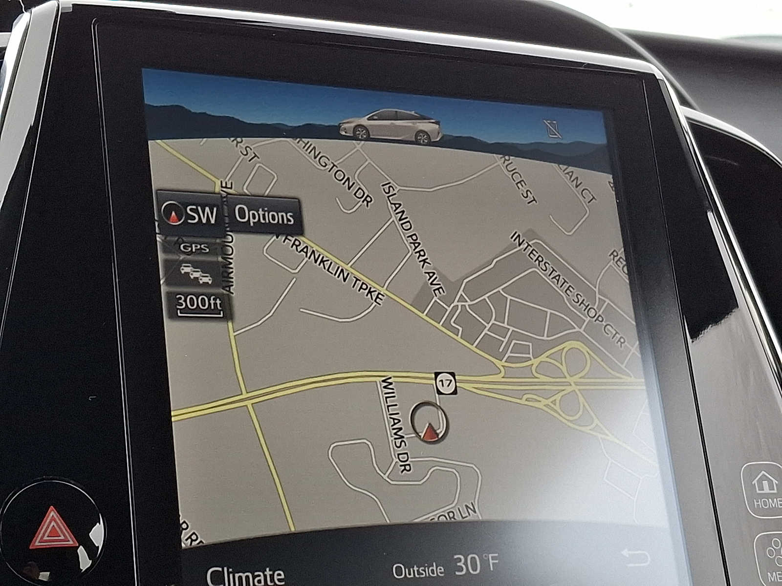 Thumbnail: 2017 Toyota Prius Prime - 14