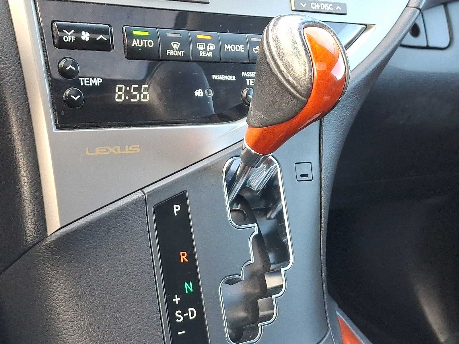 Thumbnail: 2010 Lexus RX - 13