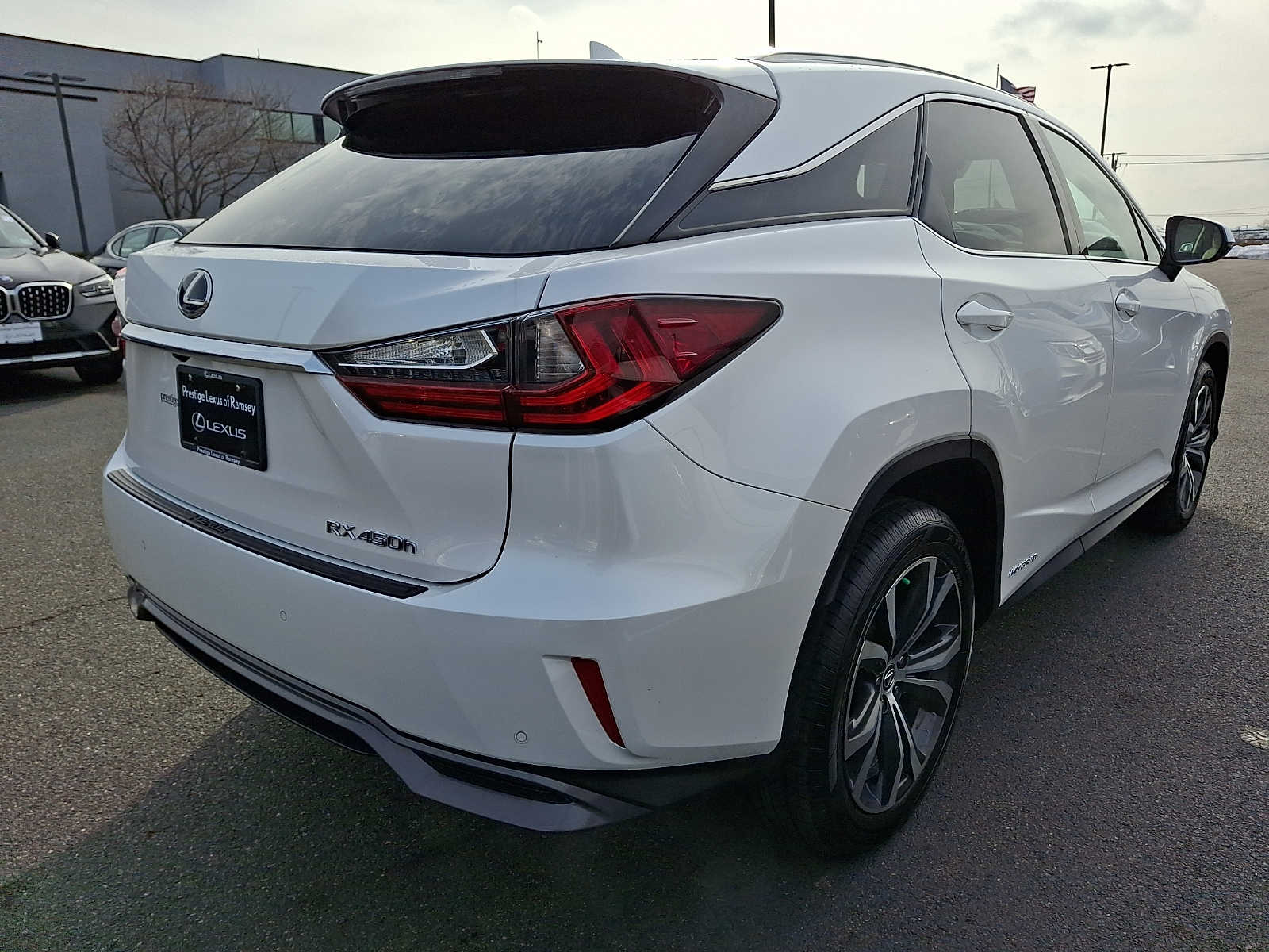 Thumbnail: 2019 Lexus RX - 4