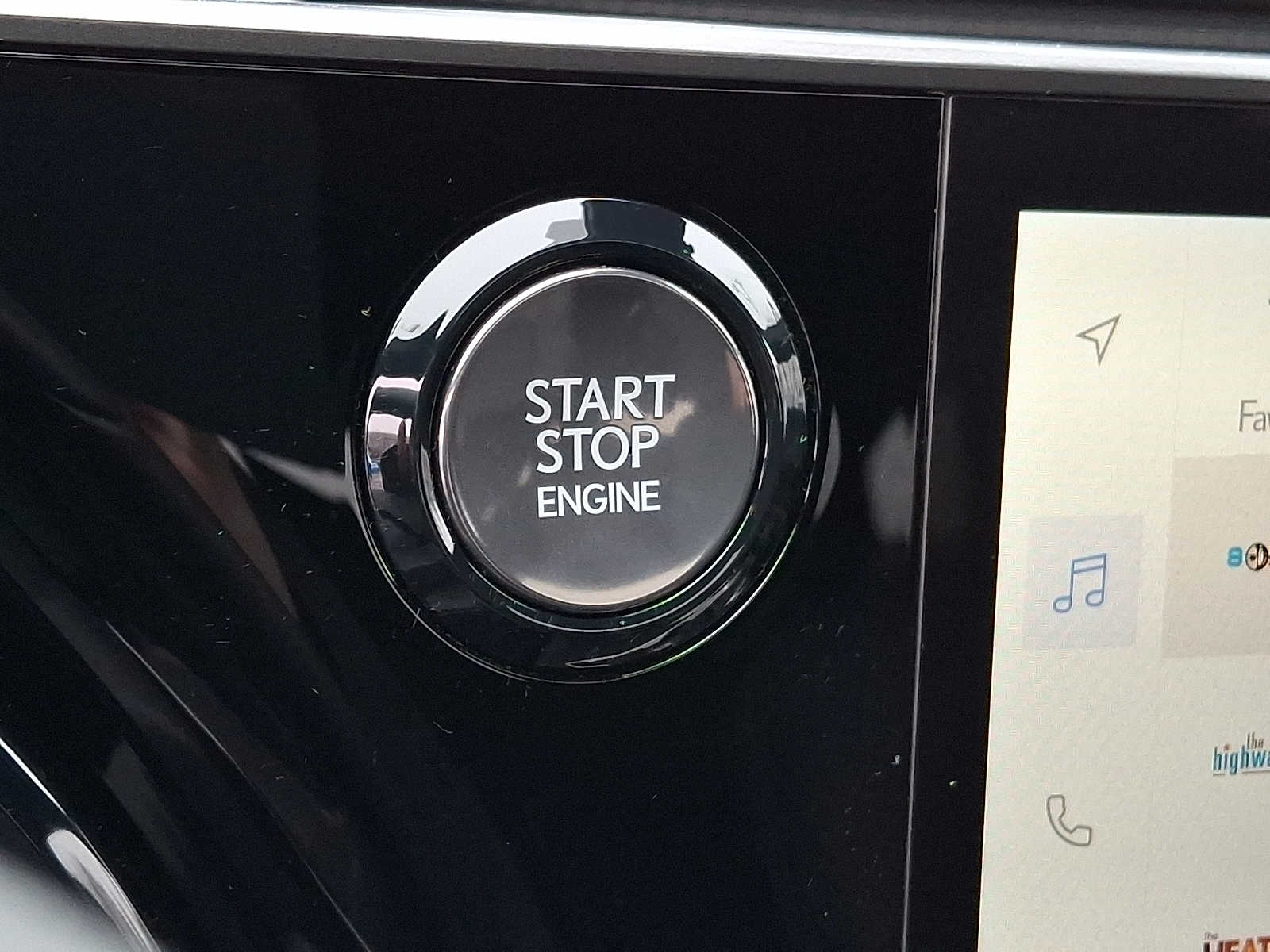 Thumbnail: 2023 Lexus RX - 19