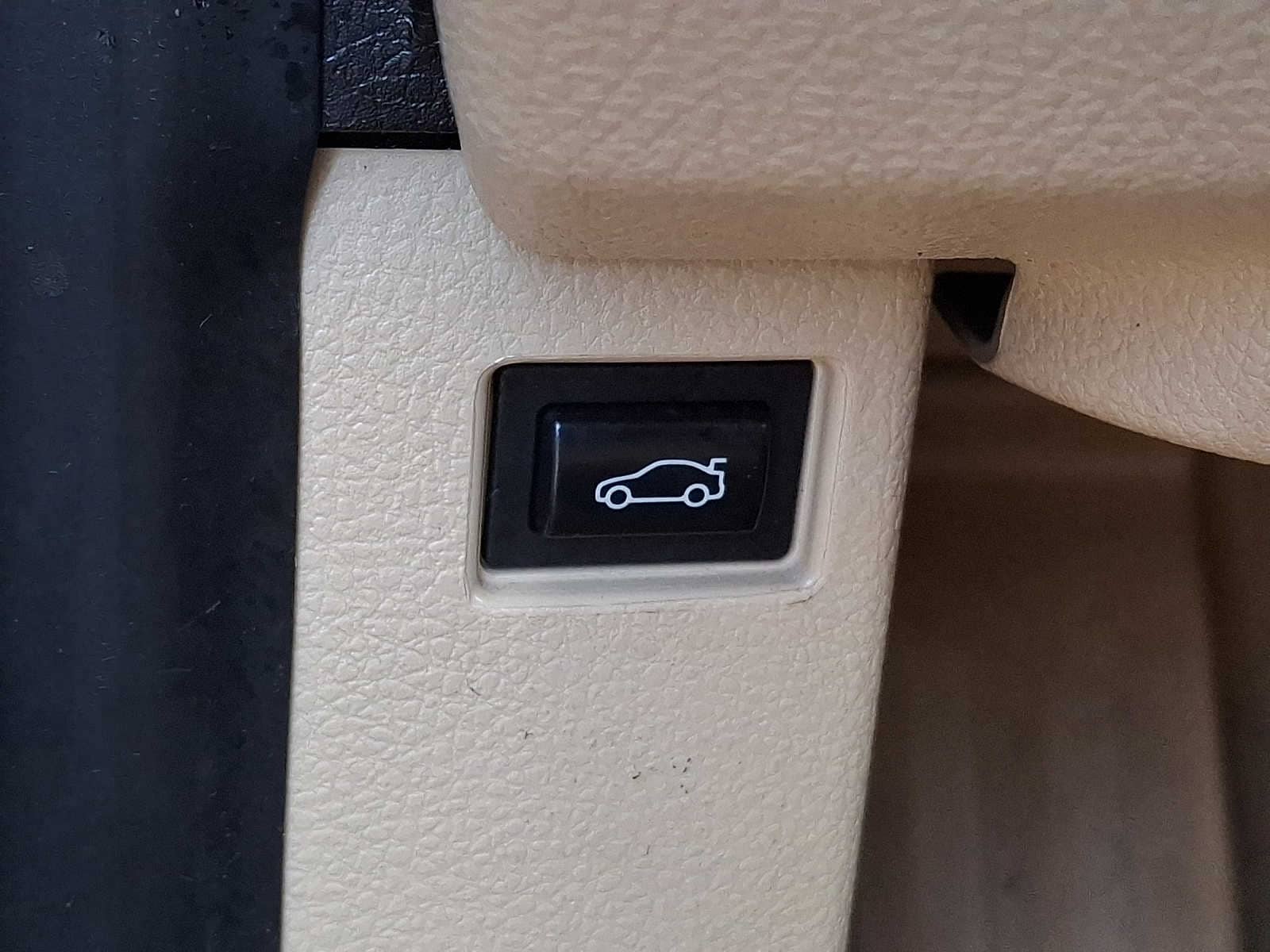 Thumbnail: 2014 BMW 3 Series - 24