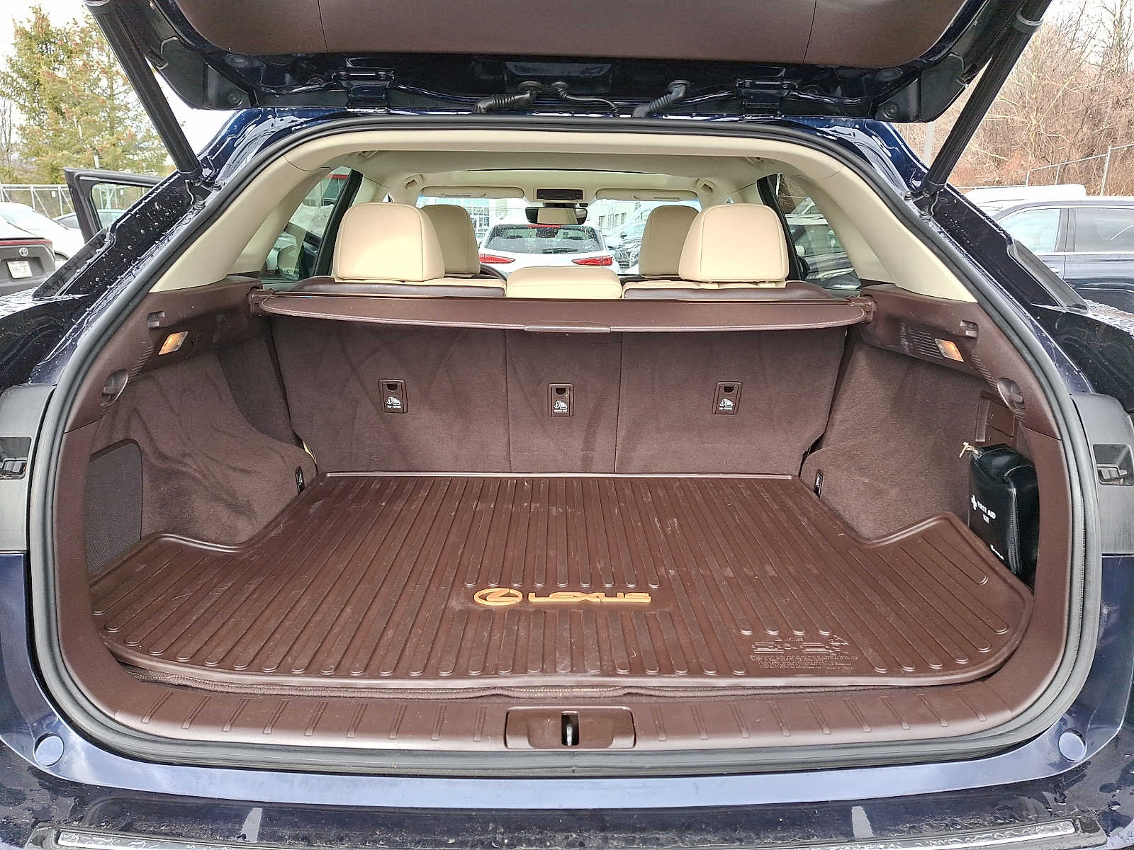 Thumbnail: 2017 Lexus RX - 26