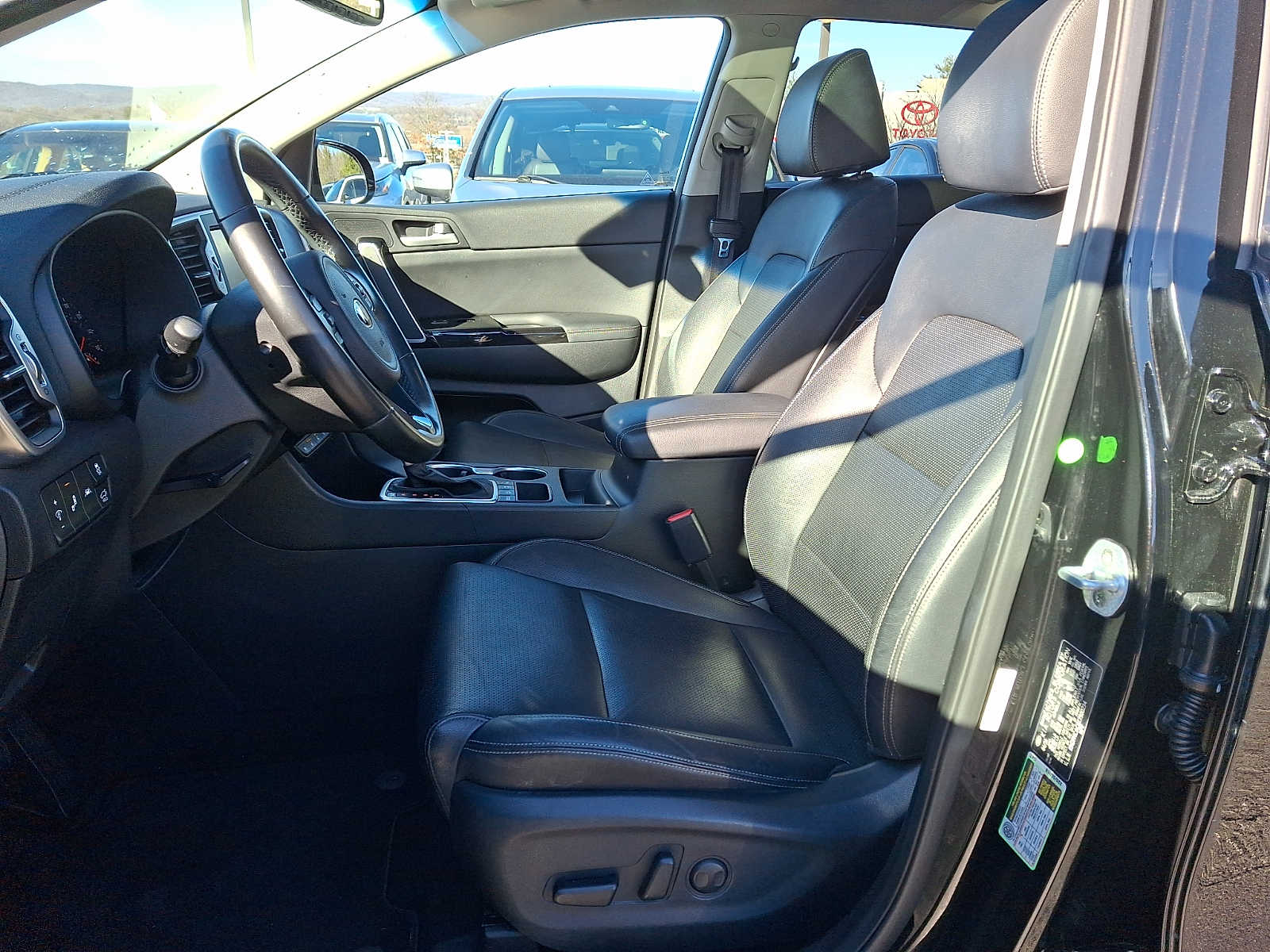 Thumbnail: 2019 Kia Sportage - 11